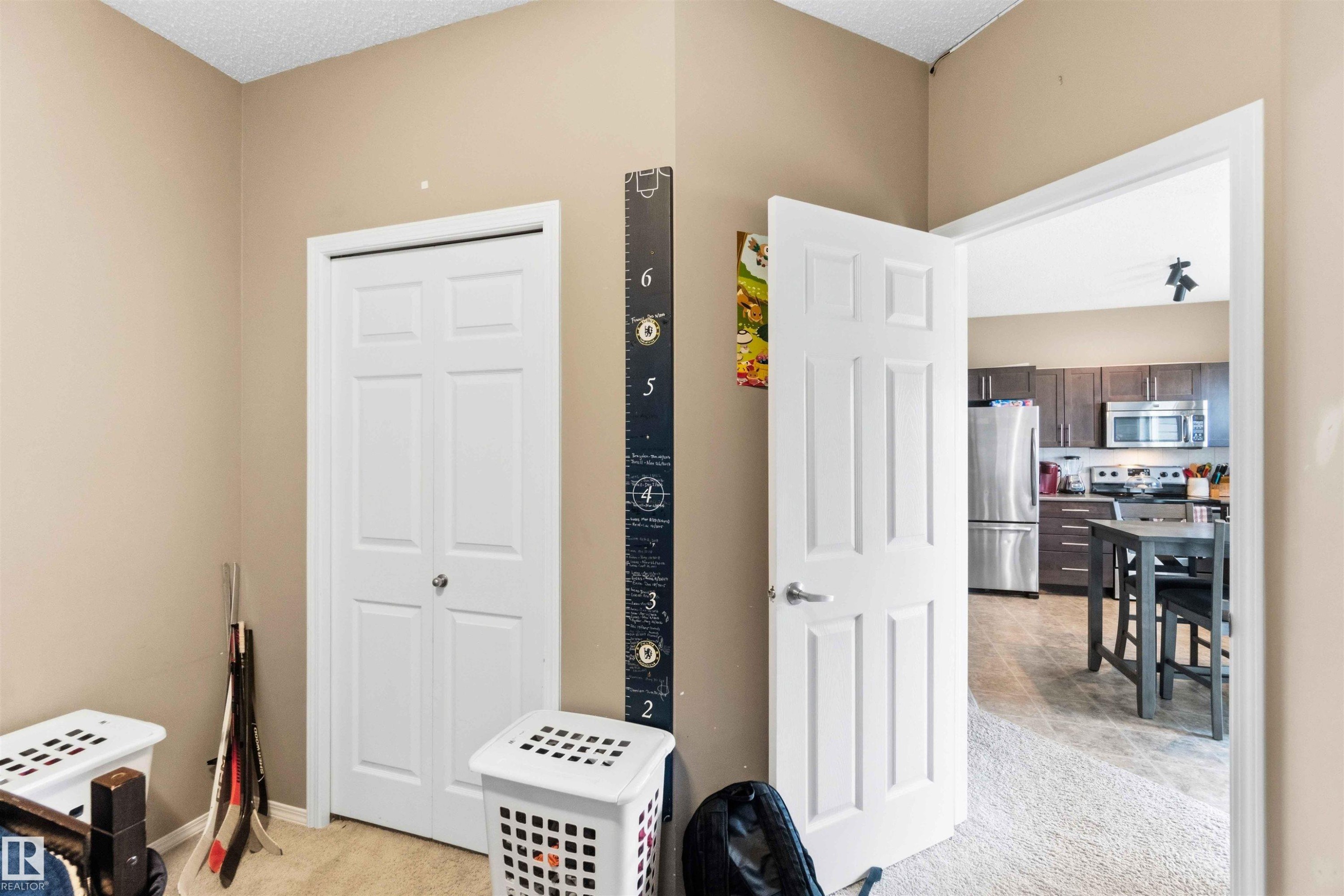 Bedroom - 24 6520 2 Avenue, Edmonton, AB