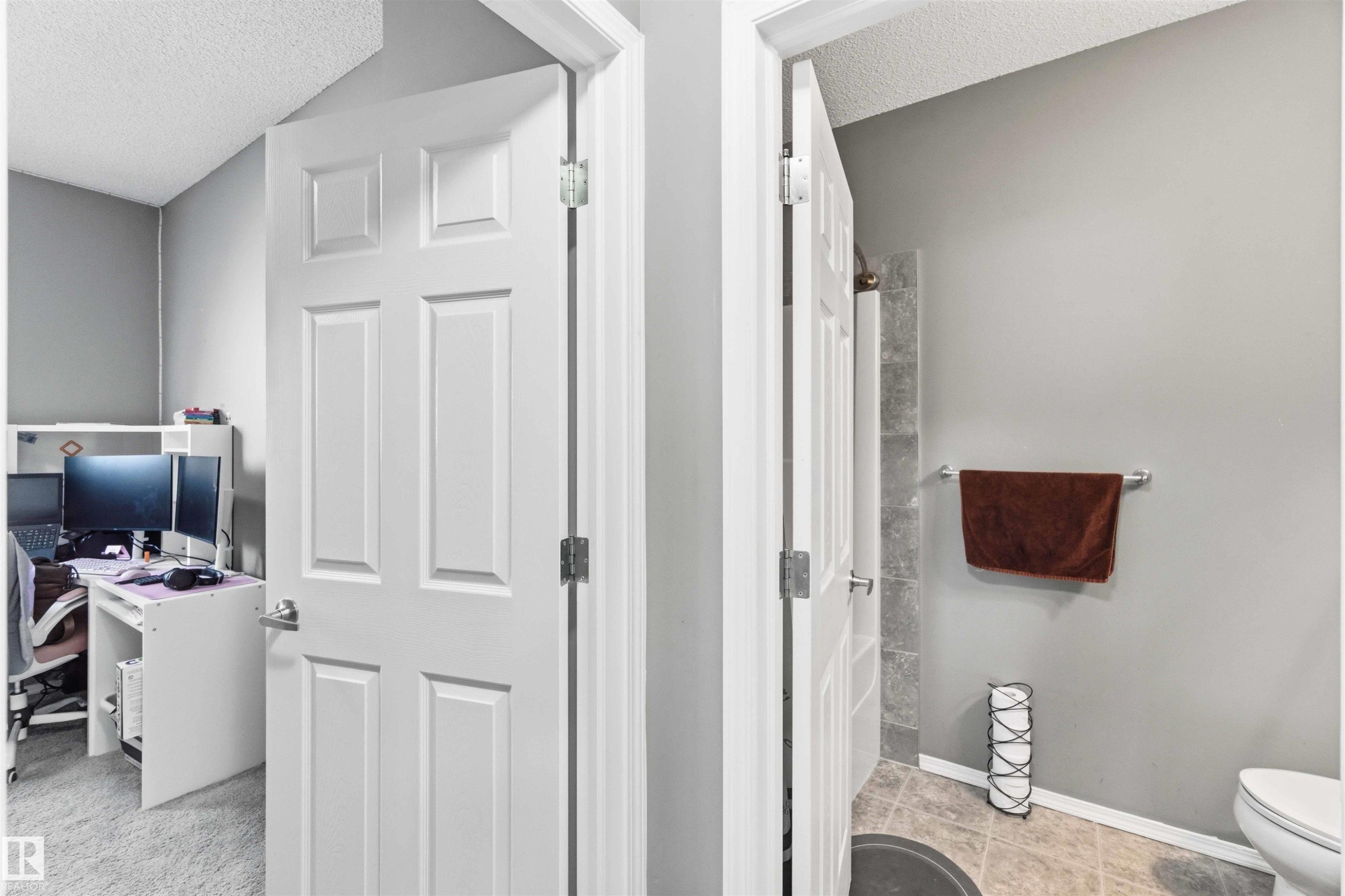 Image quality insufficient for description - 24 6520 2 Avenue, Edmonton, AB