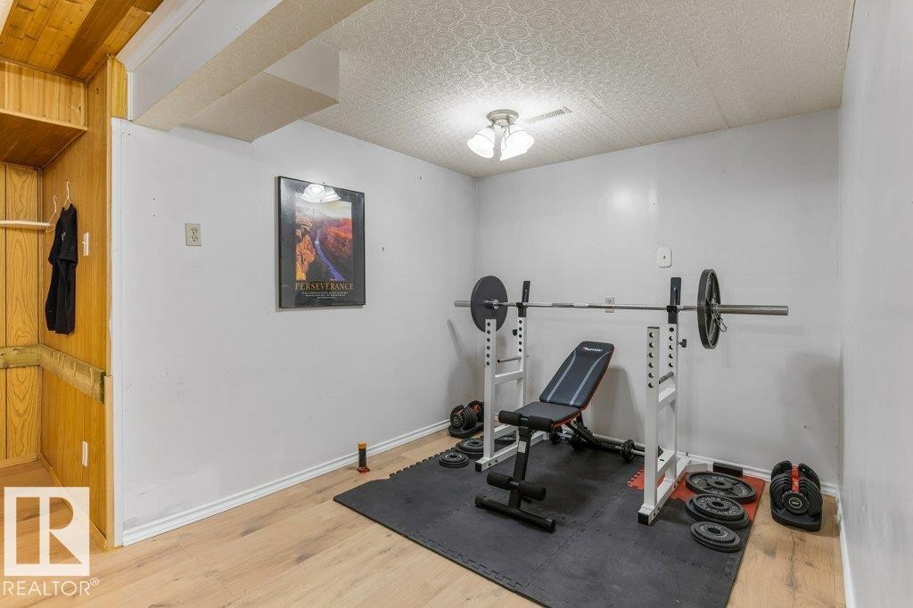 86 Lorelei Close, Edmonton, AB