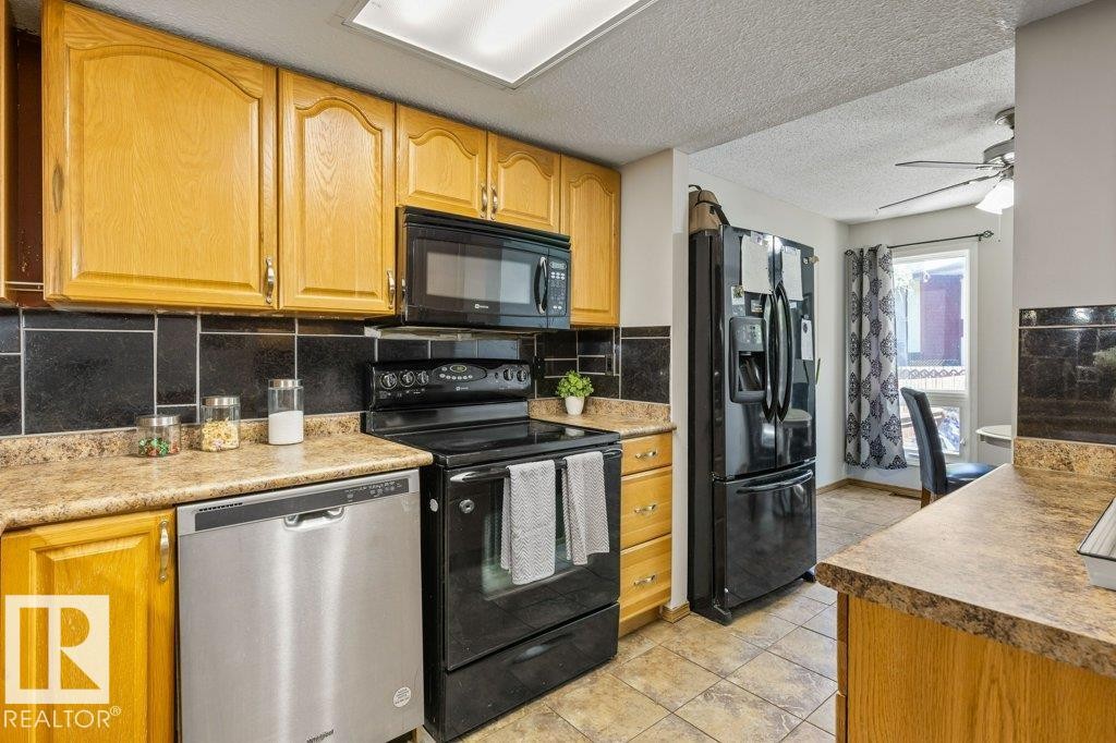 86 Lorelei Close, Edmonton, AB