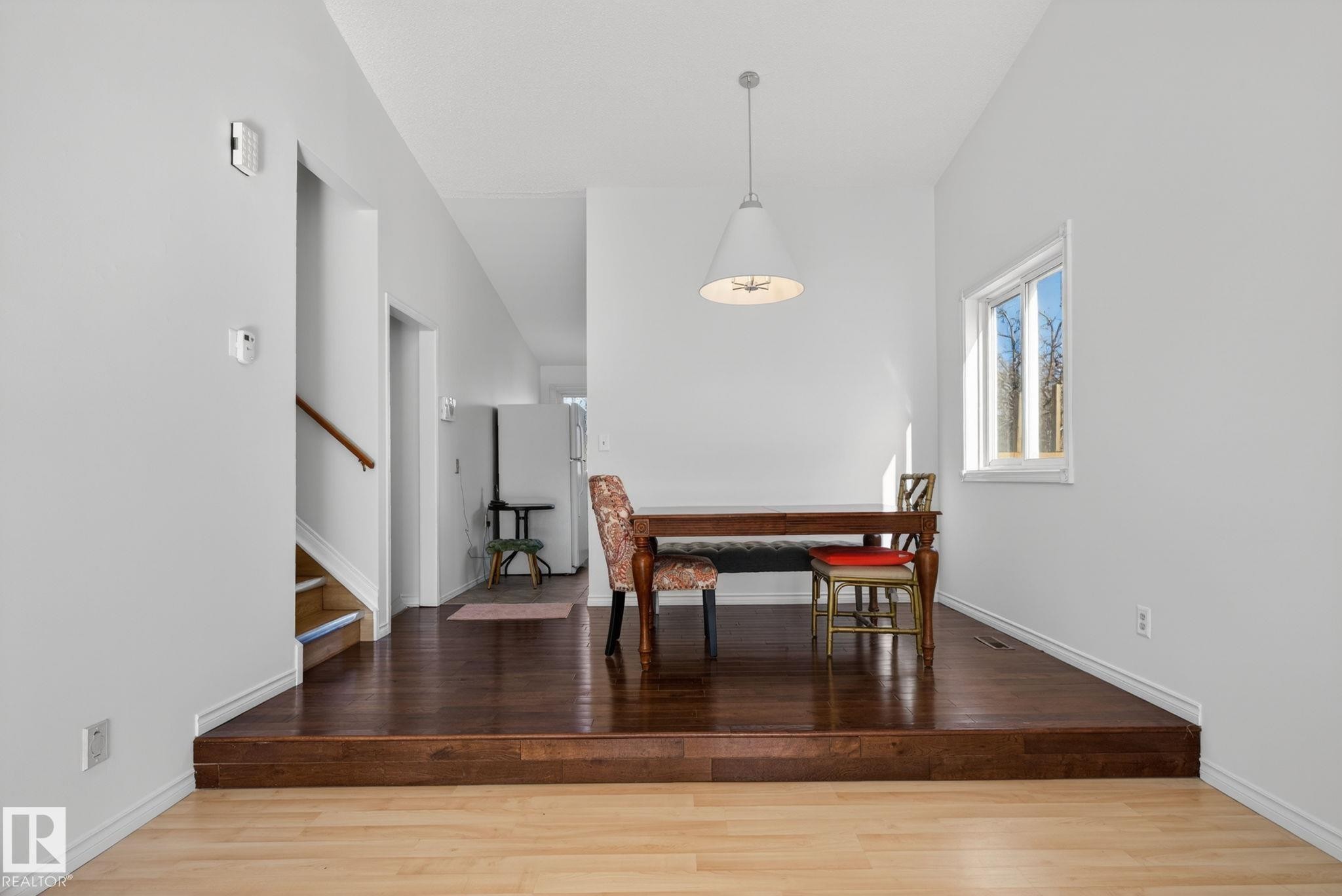 8403 190 Street, Edmonton, AB - Indoor