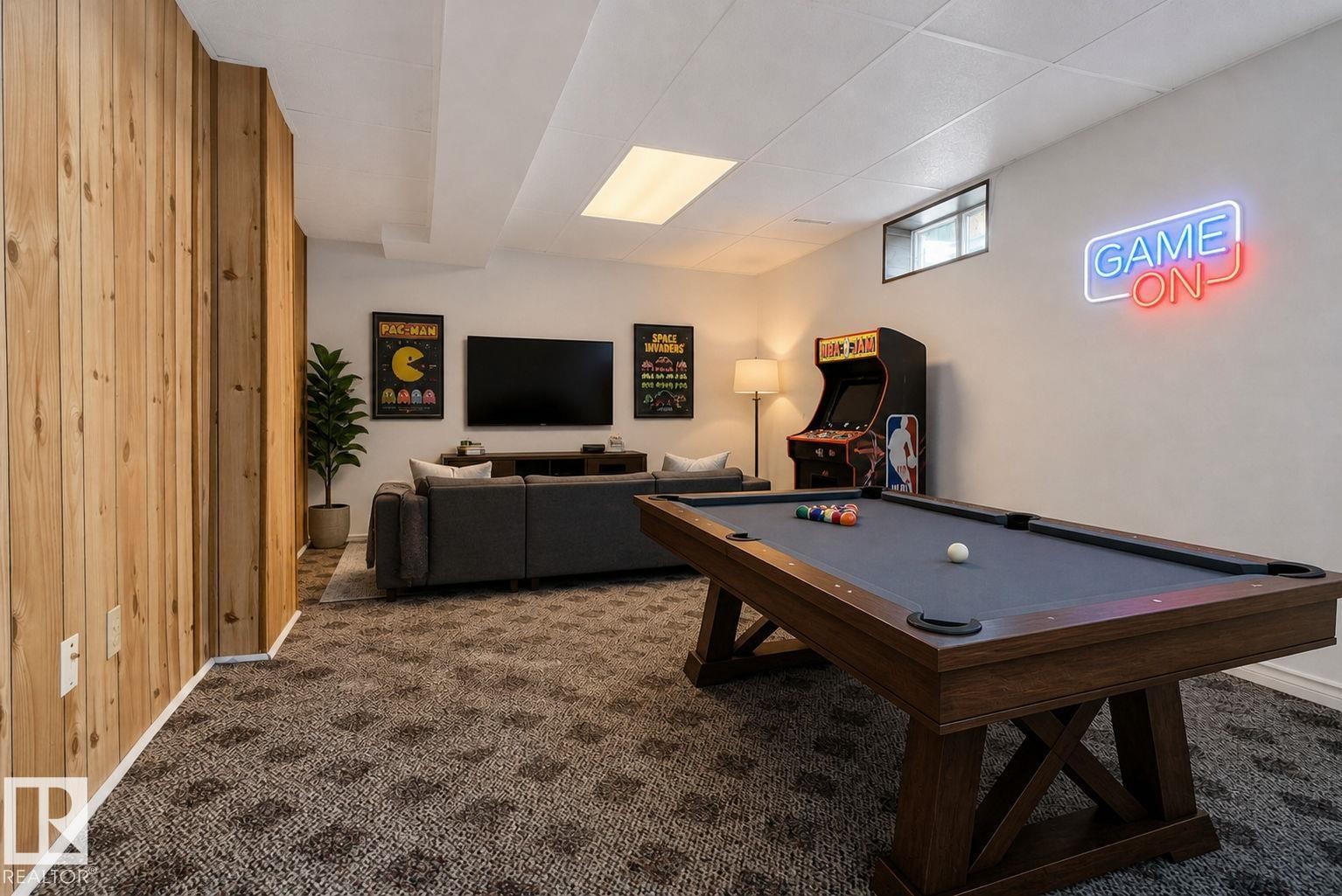 8403 190 Street, Edmonton, AB - Indoor Photo Showing Other Room