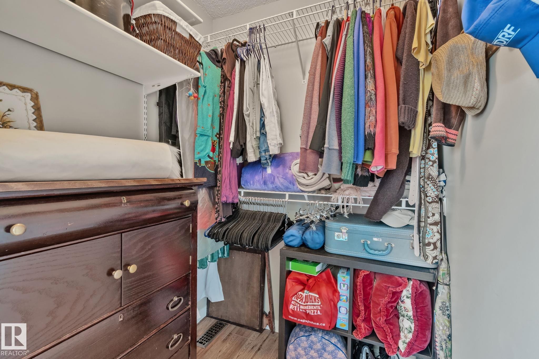 12248 16 Avenue Sw, Edmonton, AB - Indoor With Storage