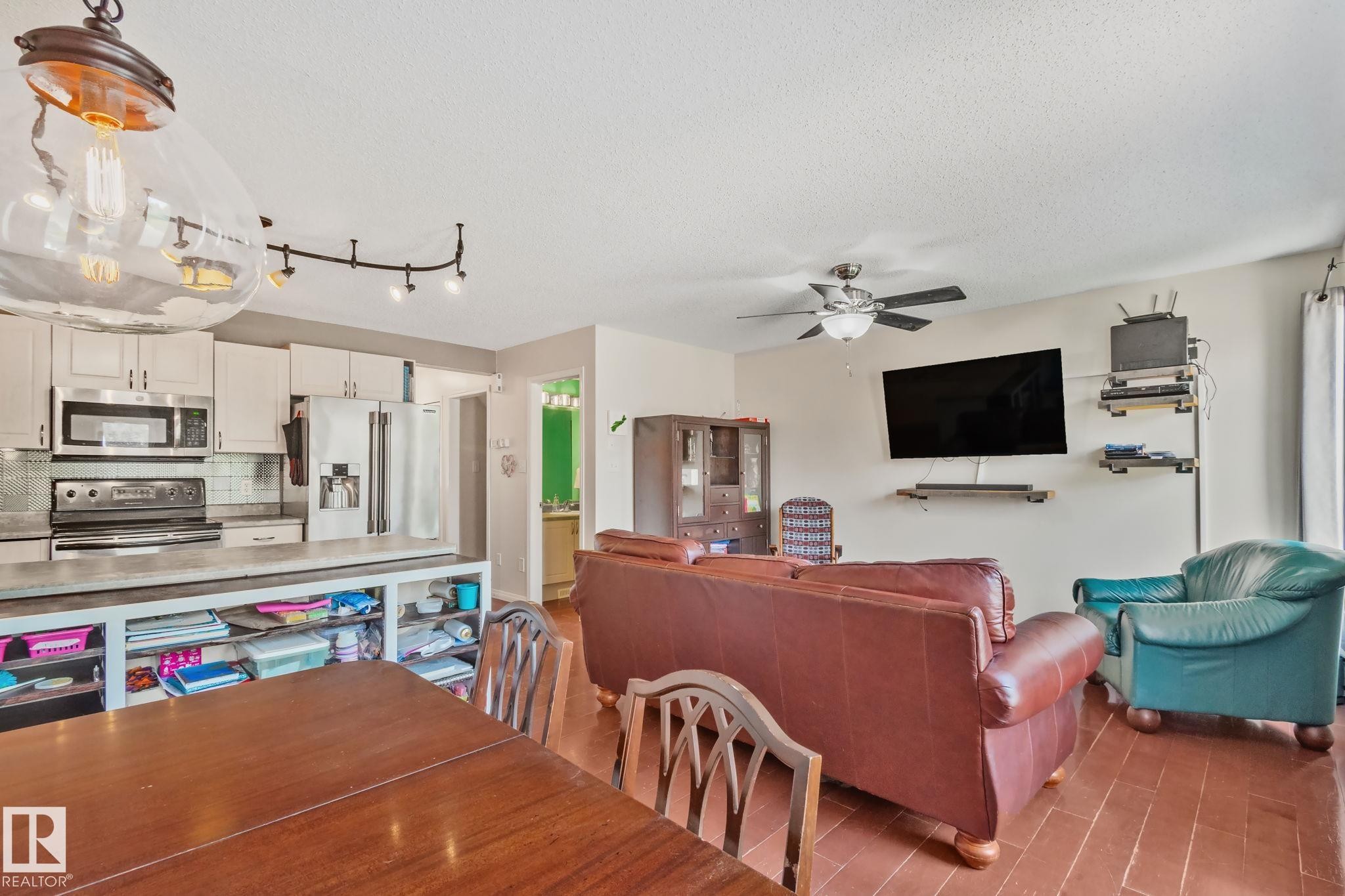 12248 16 Avenue Sw, Edmonton, AB - Indoor