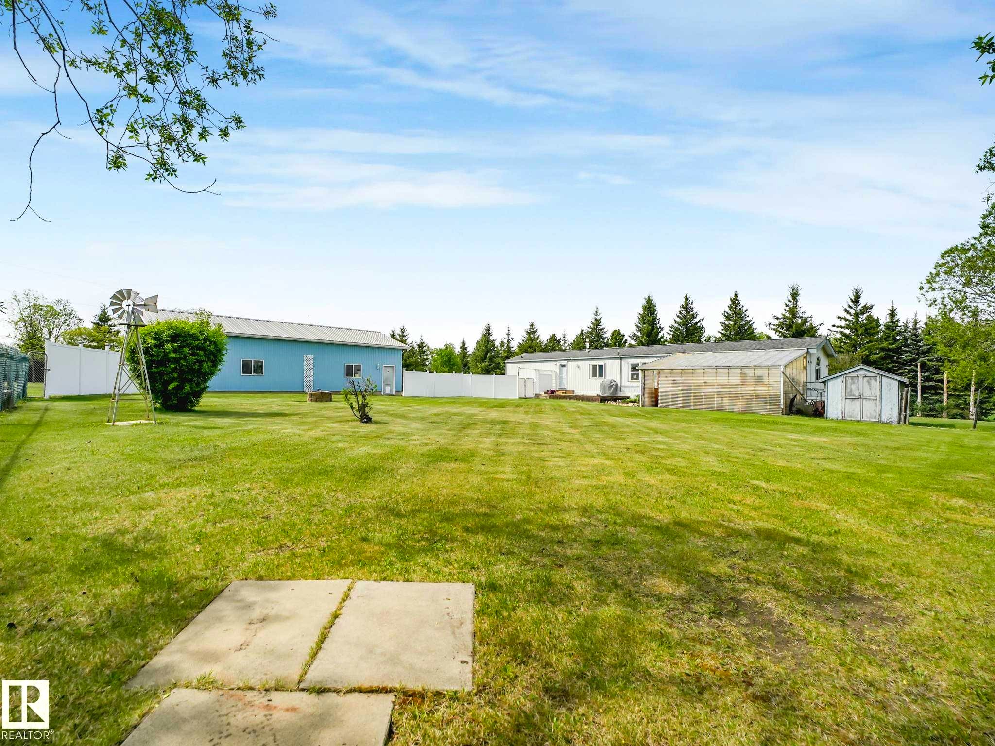 53133 Rge Road 223, Rural Strathcona County, AB - Outdoor