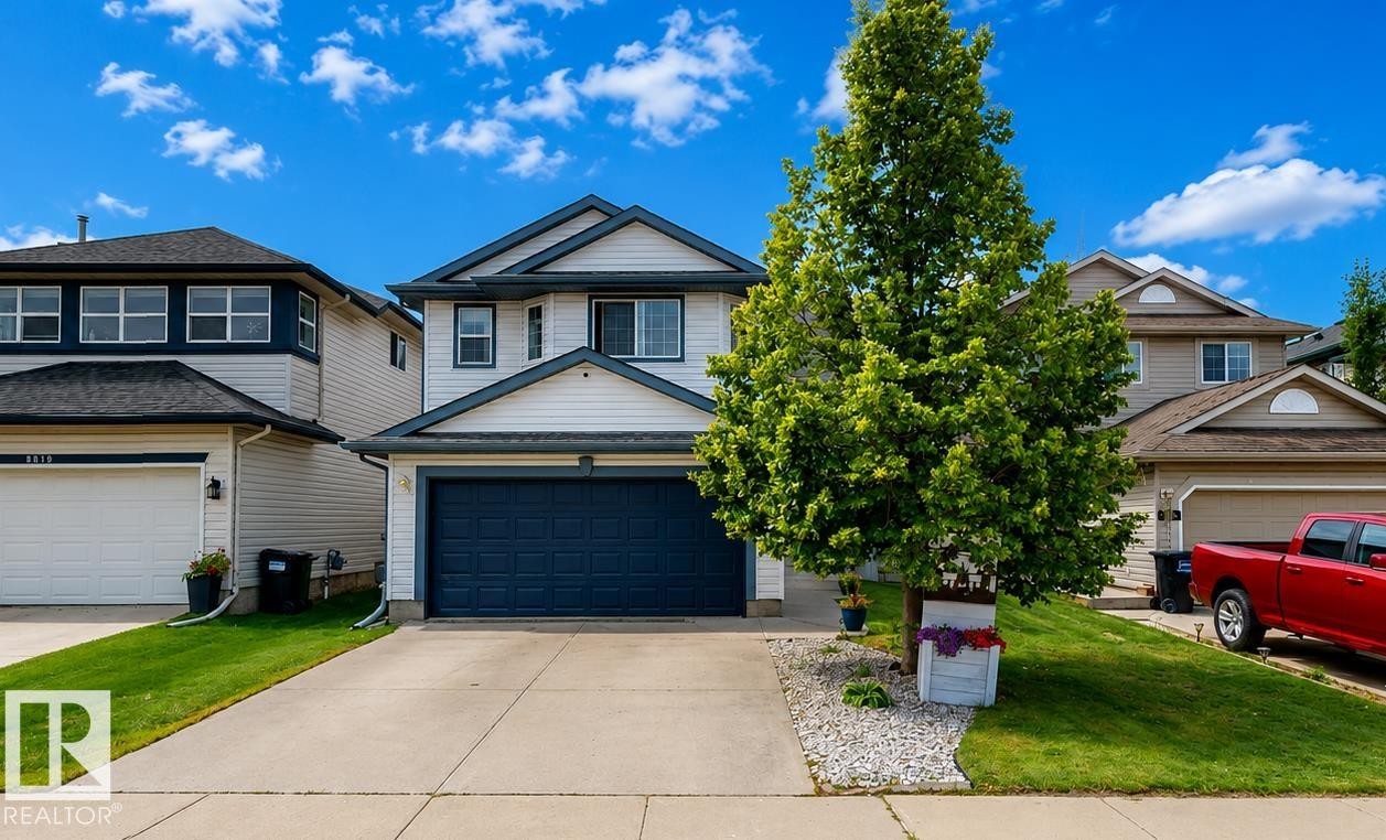 8821 8 Avenue, Edmonton, AB