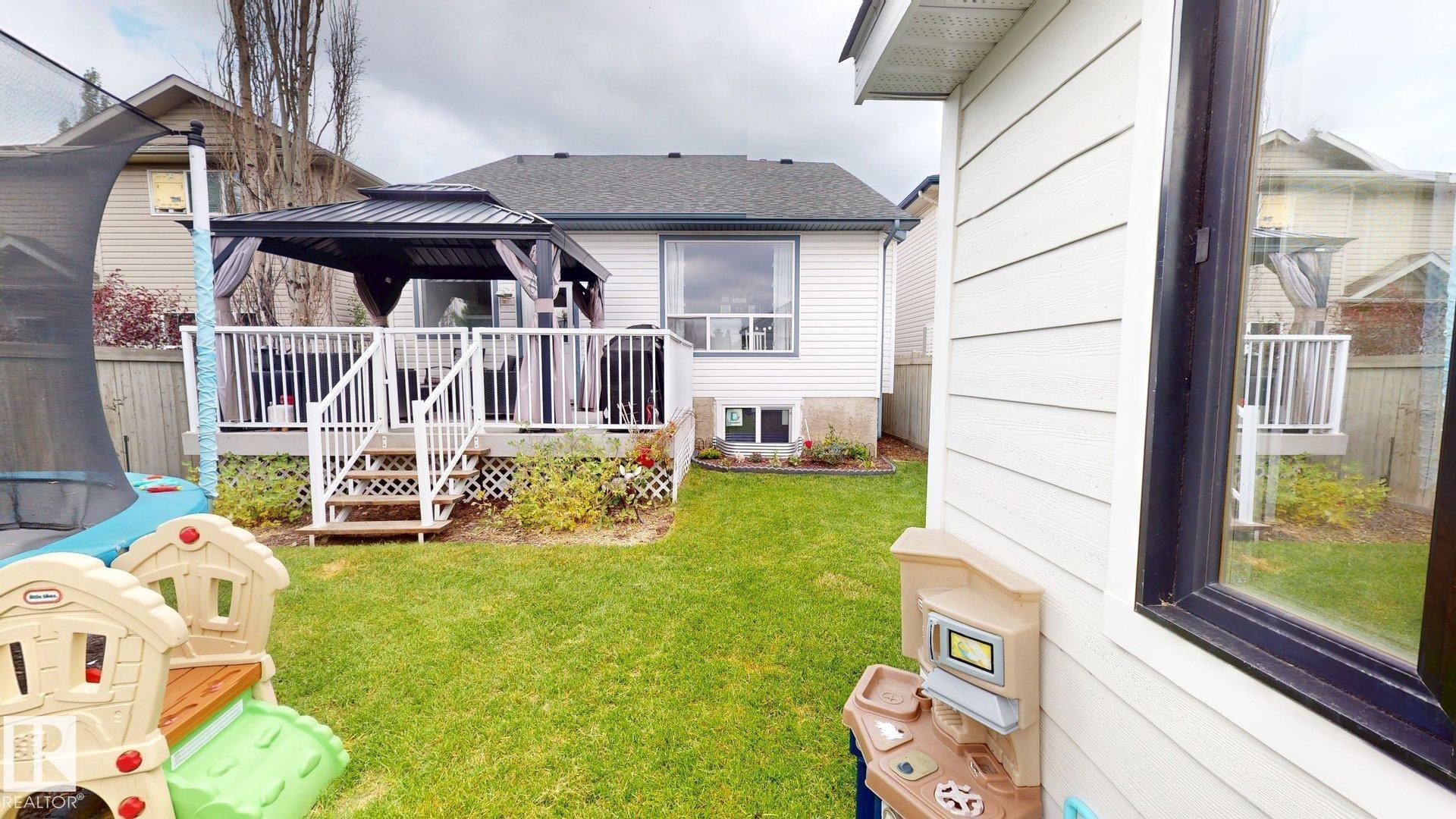 8821 8 Avenue, Edmonton, AB