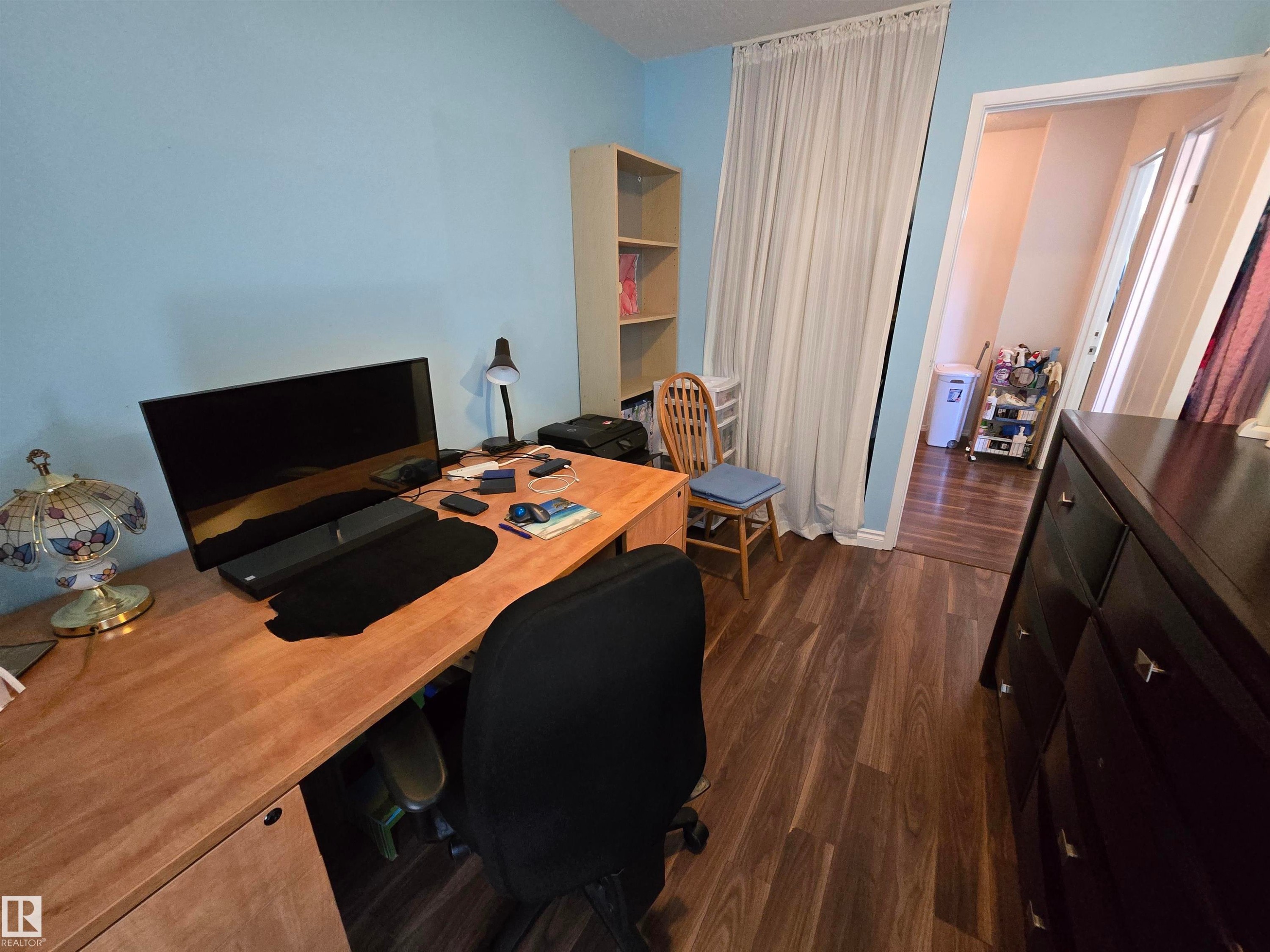 6646 178 Street Nw, Edmonton, AB - Indoor Photo Showing Office