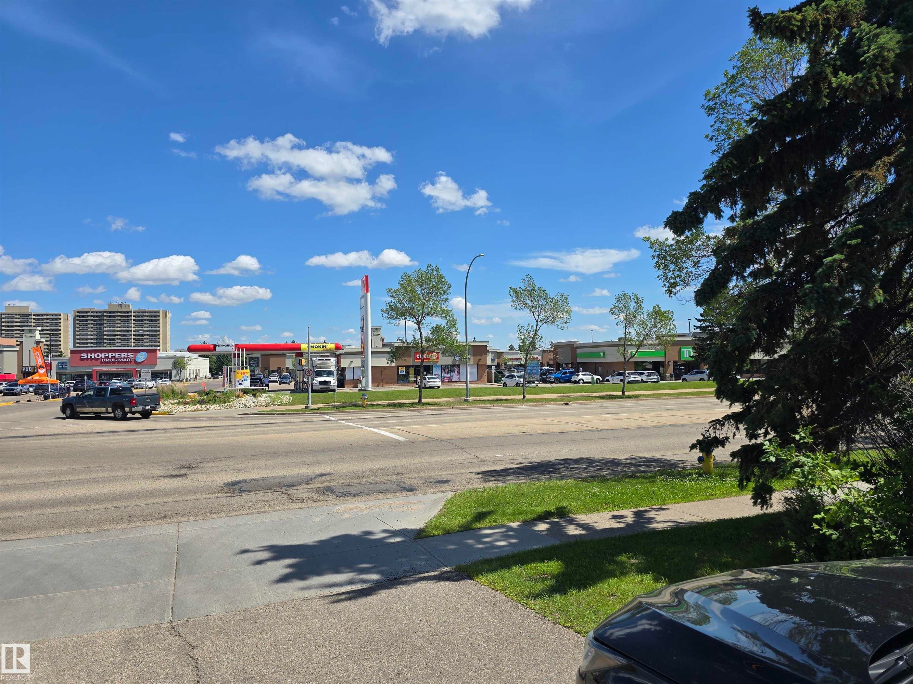 6646 178 Street Nw, Edmonton, AB - Outdoor With View