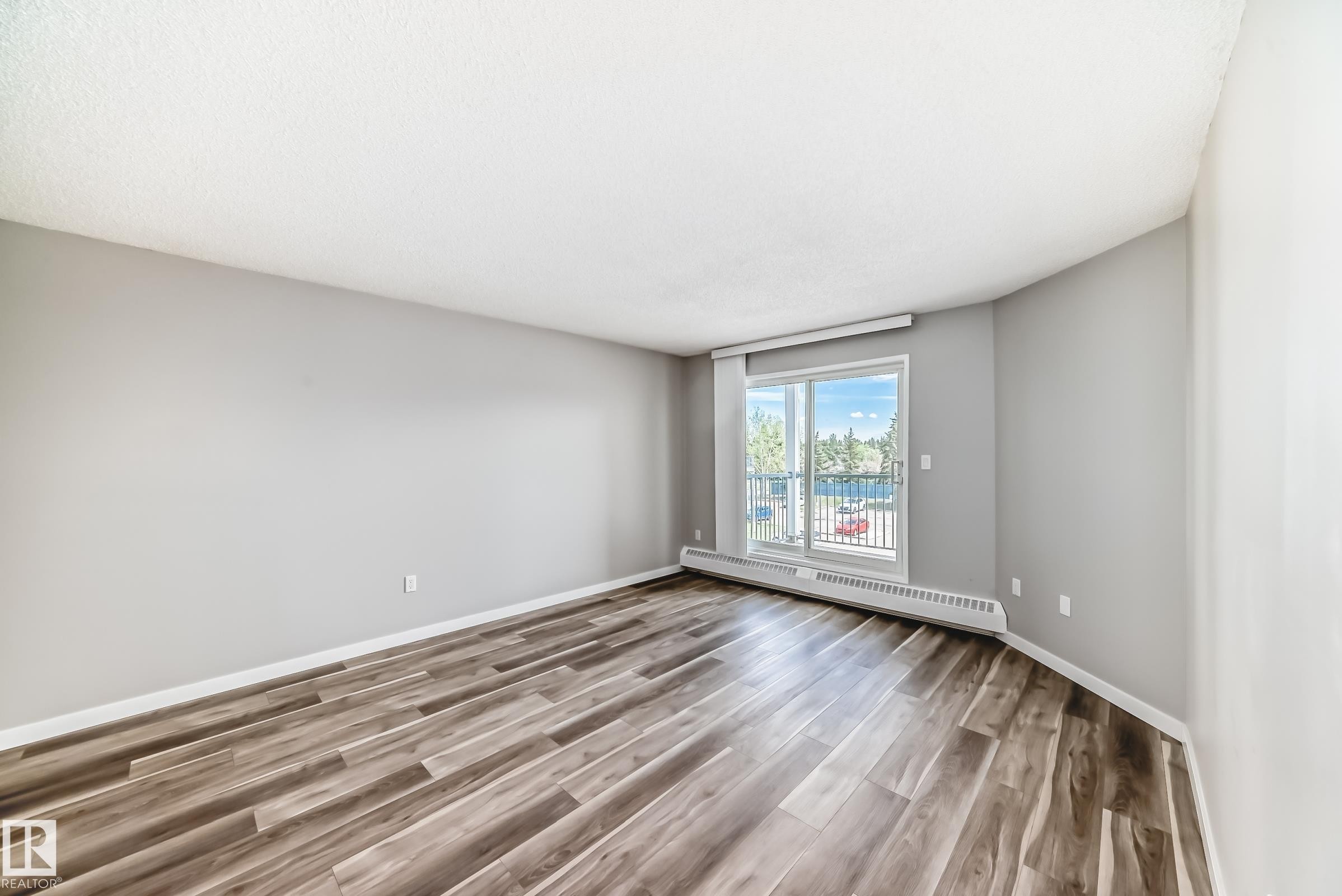306 2508 50 Street, Edmonton, AB