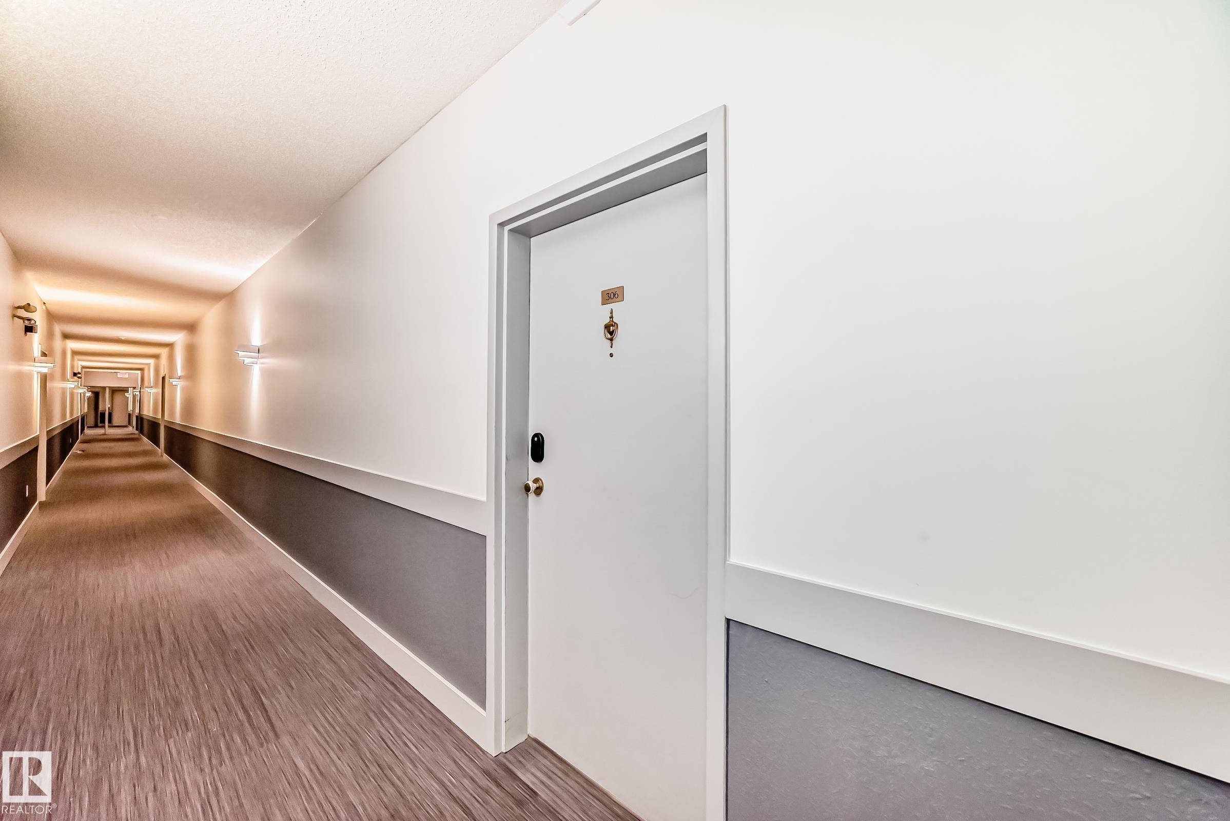 306 2508 50 Street, Edmonton, AB