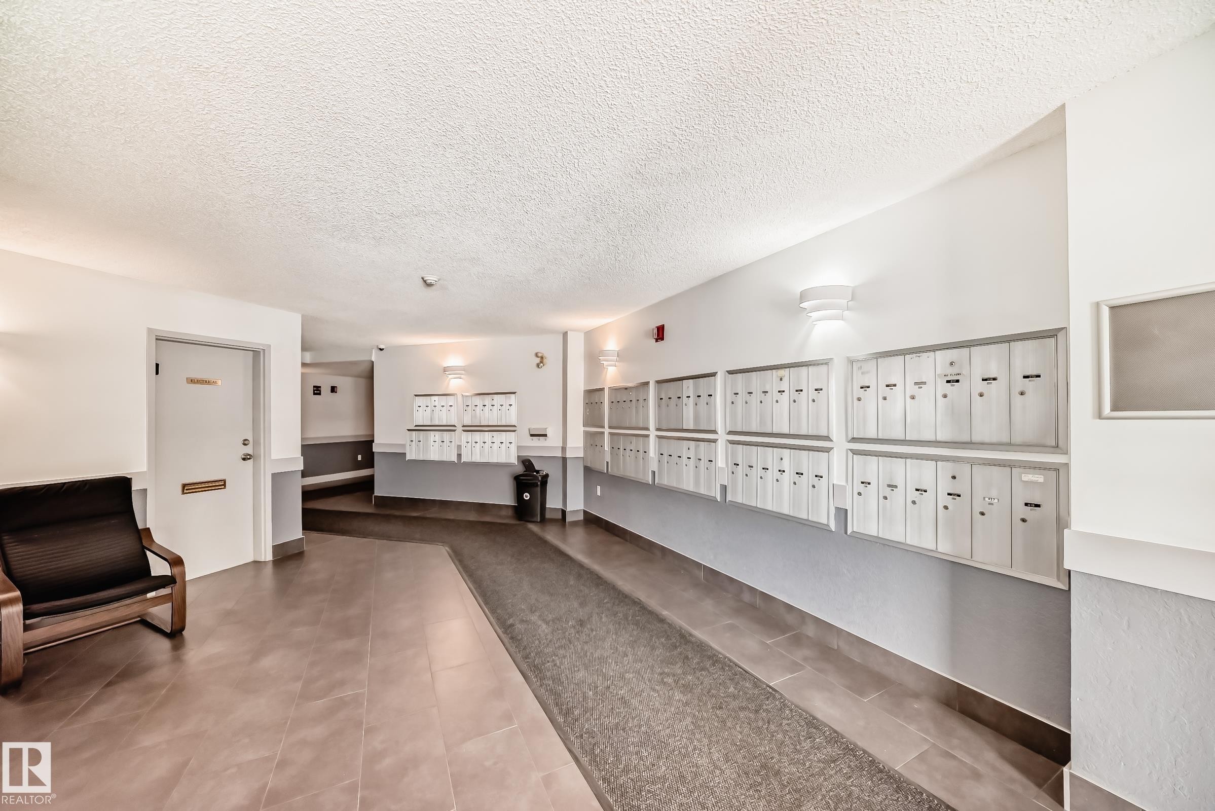 306 2508 50 Street, Edmonton, AB