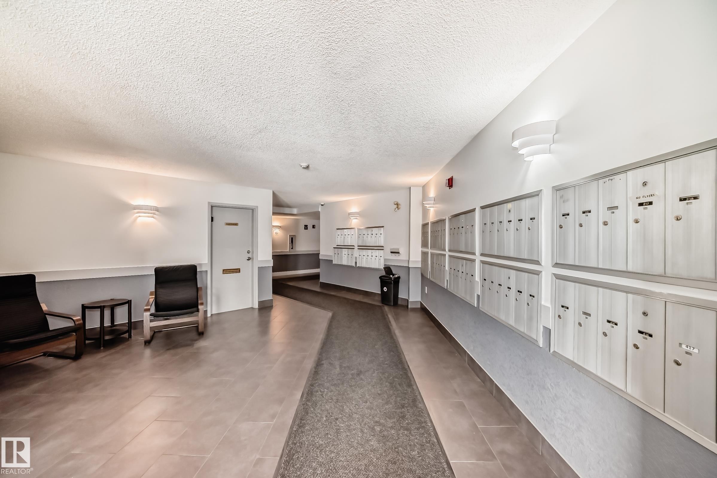 306 2508 50 Street, Edmonton, AB