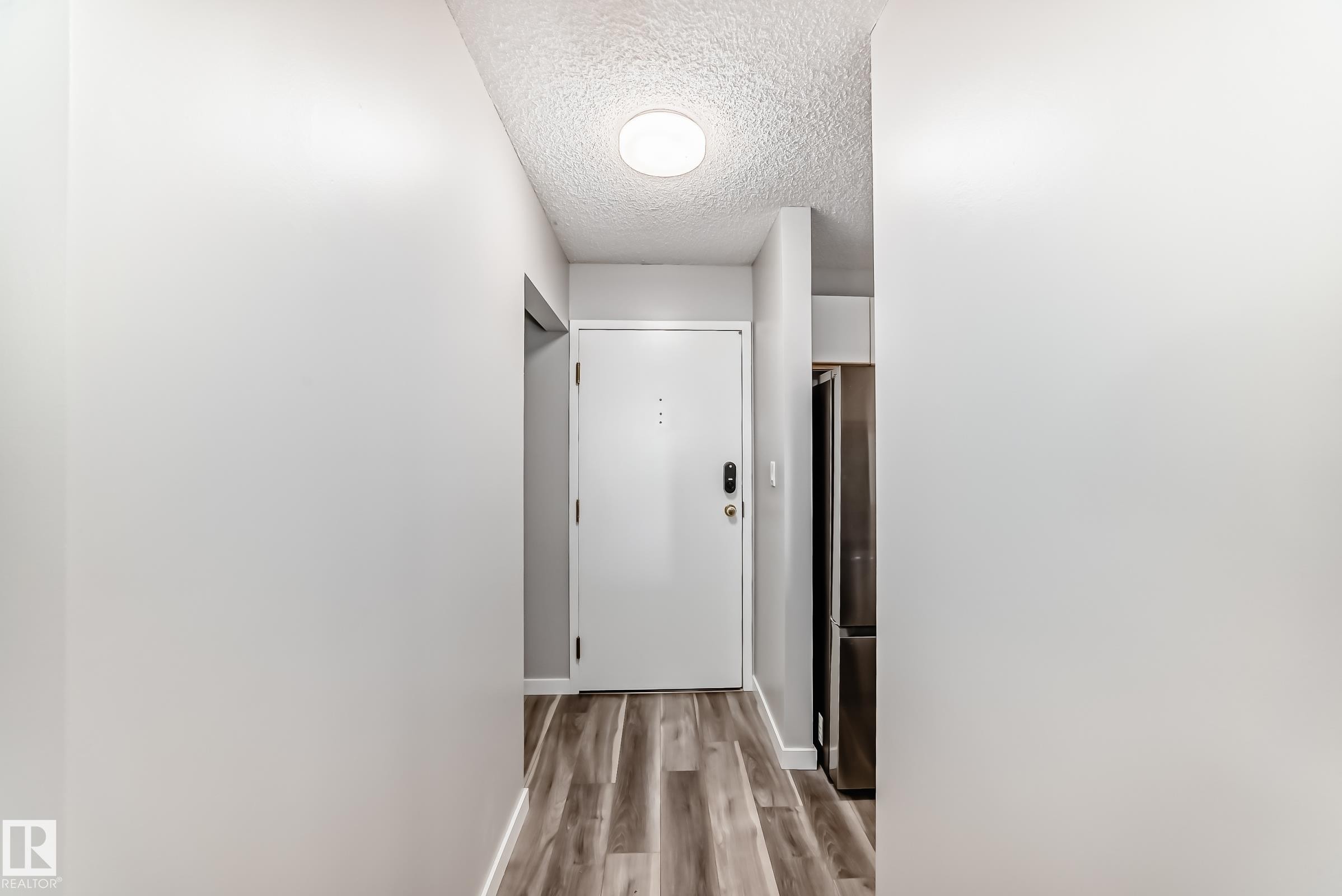 306 2508 50 Street, Edmonton, AB