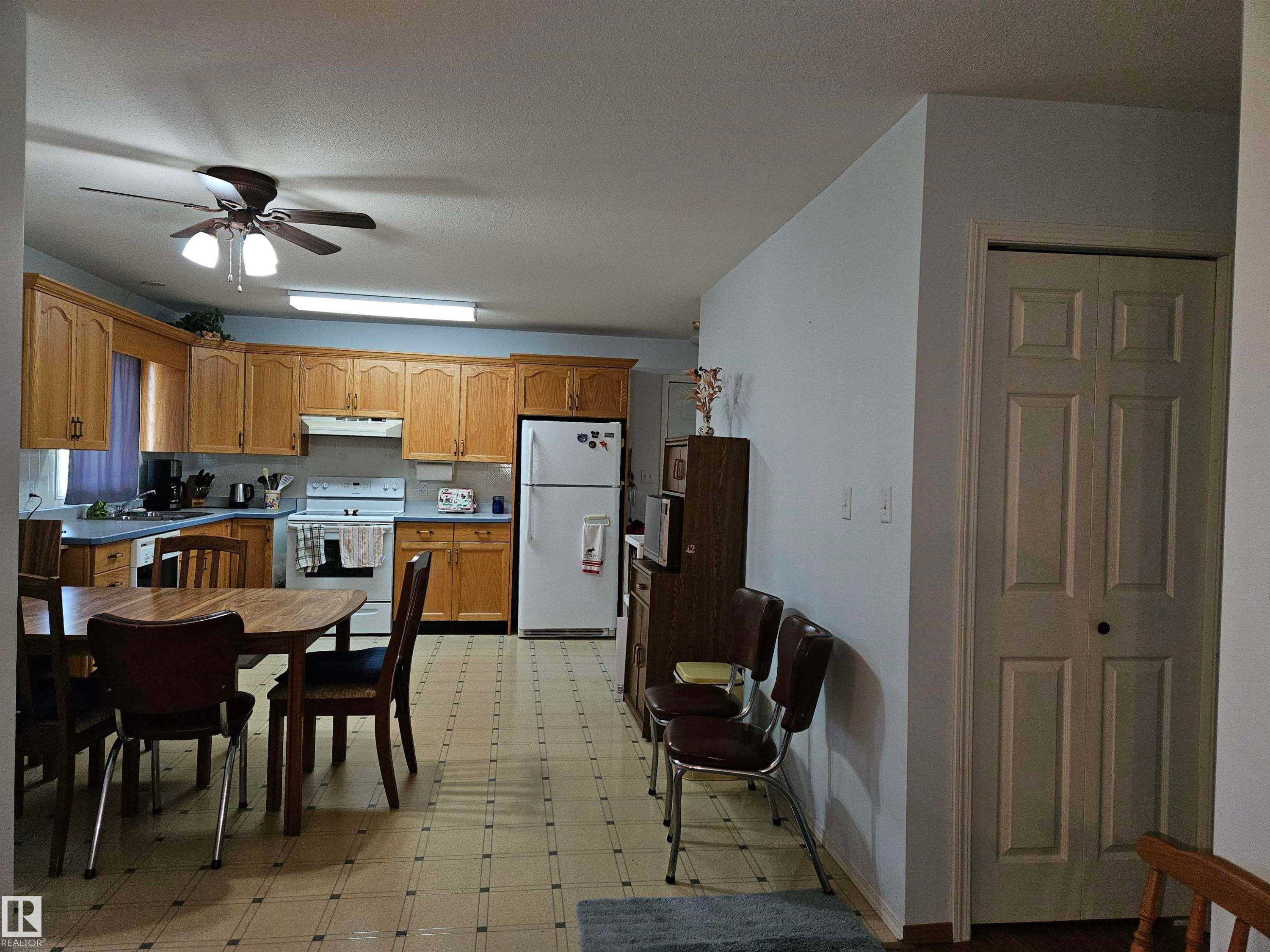 from Livingroom - 57415 Range Road 93, Rural St. Paul County, AB - Indoor Photo Showing Kitchen
