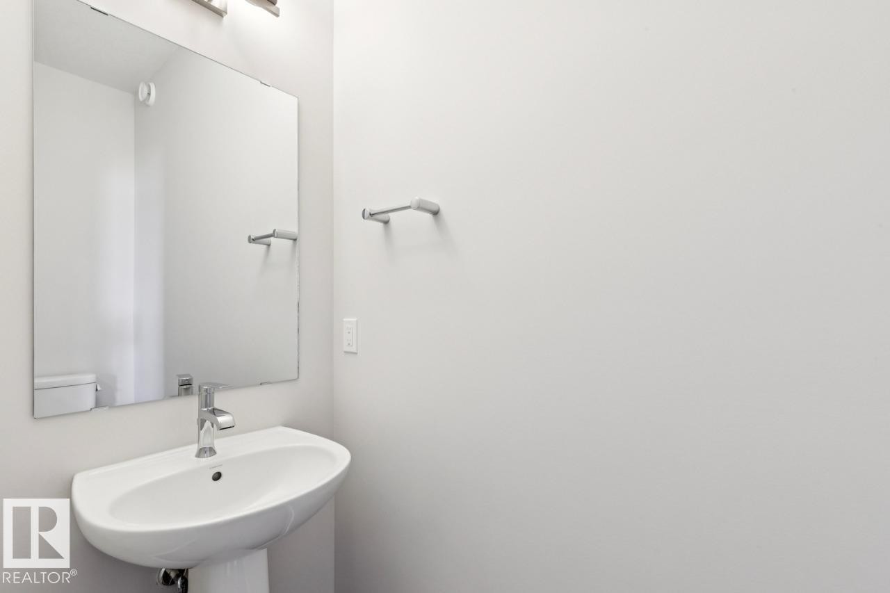 2476 Egret Loop Nw, Edmonton, AB