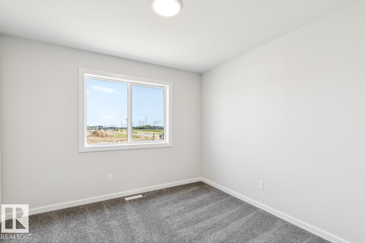 2476 Egret Loop Nw, Edmonton, AB