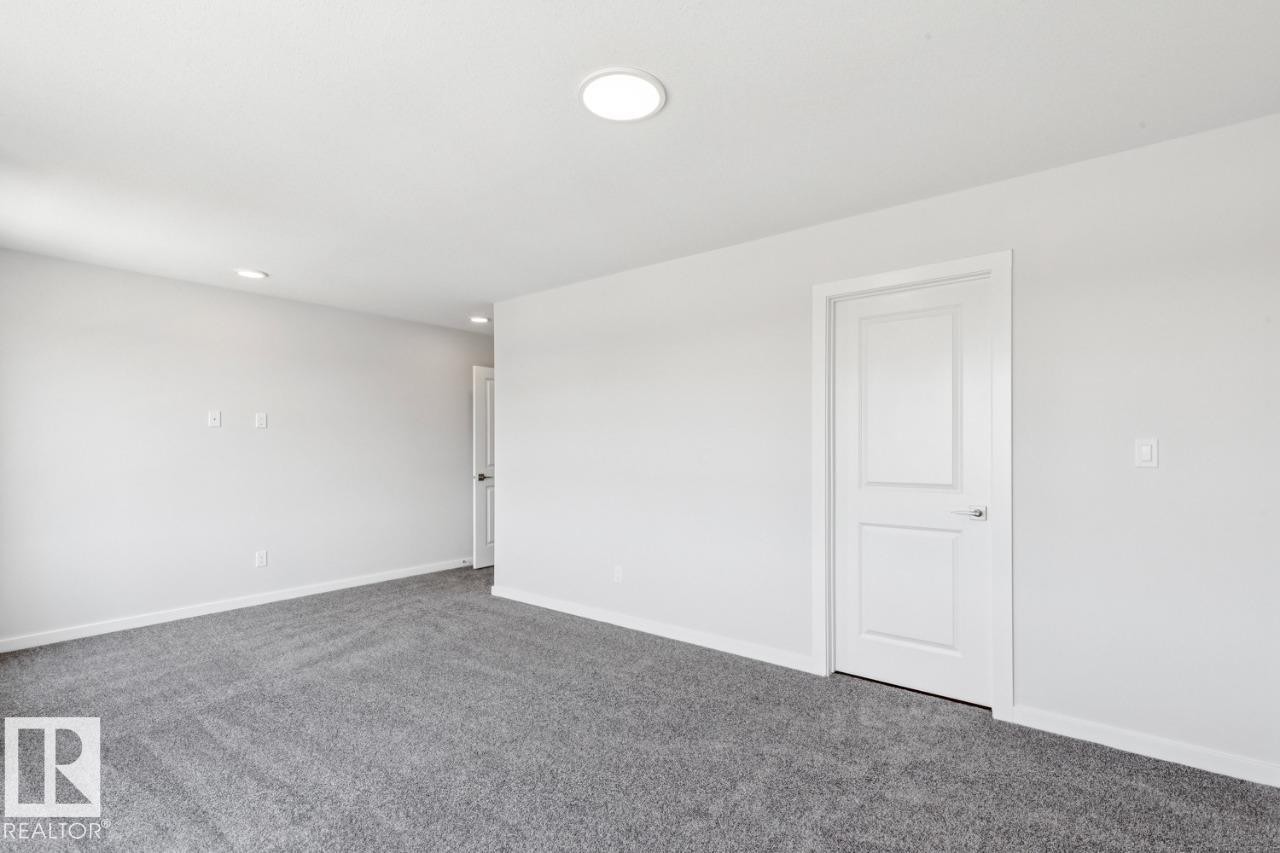 2476 Egret Loop Nw, Edmonton, AB