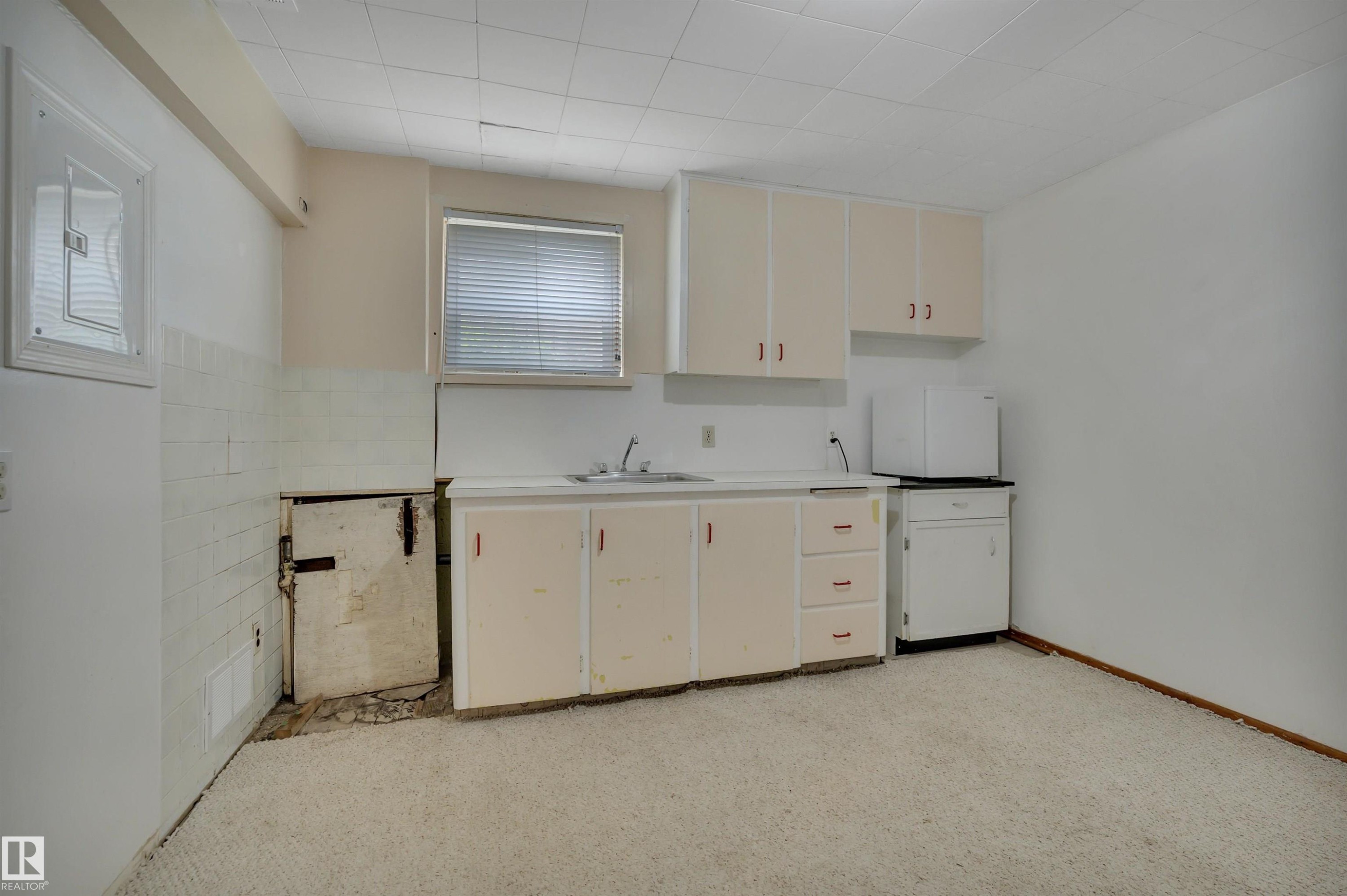 9307 92 Street, Edmonton, AB