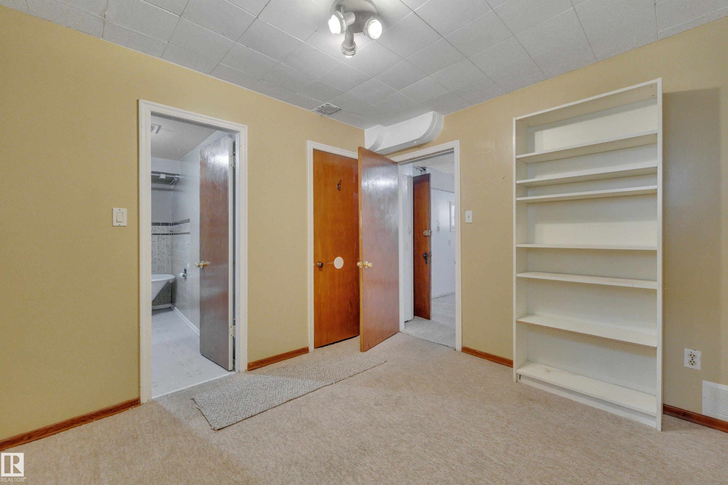 9307 92 Street, Edmonton, AB