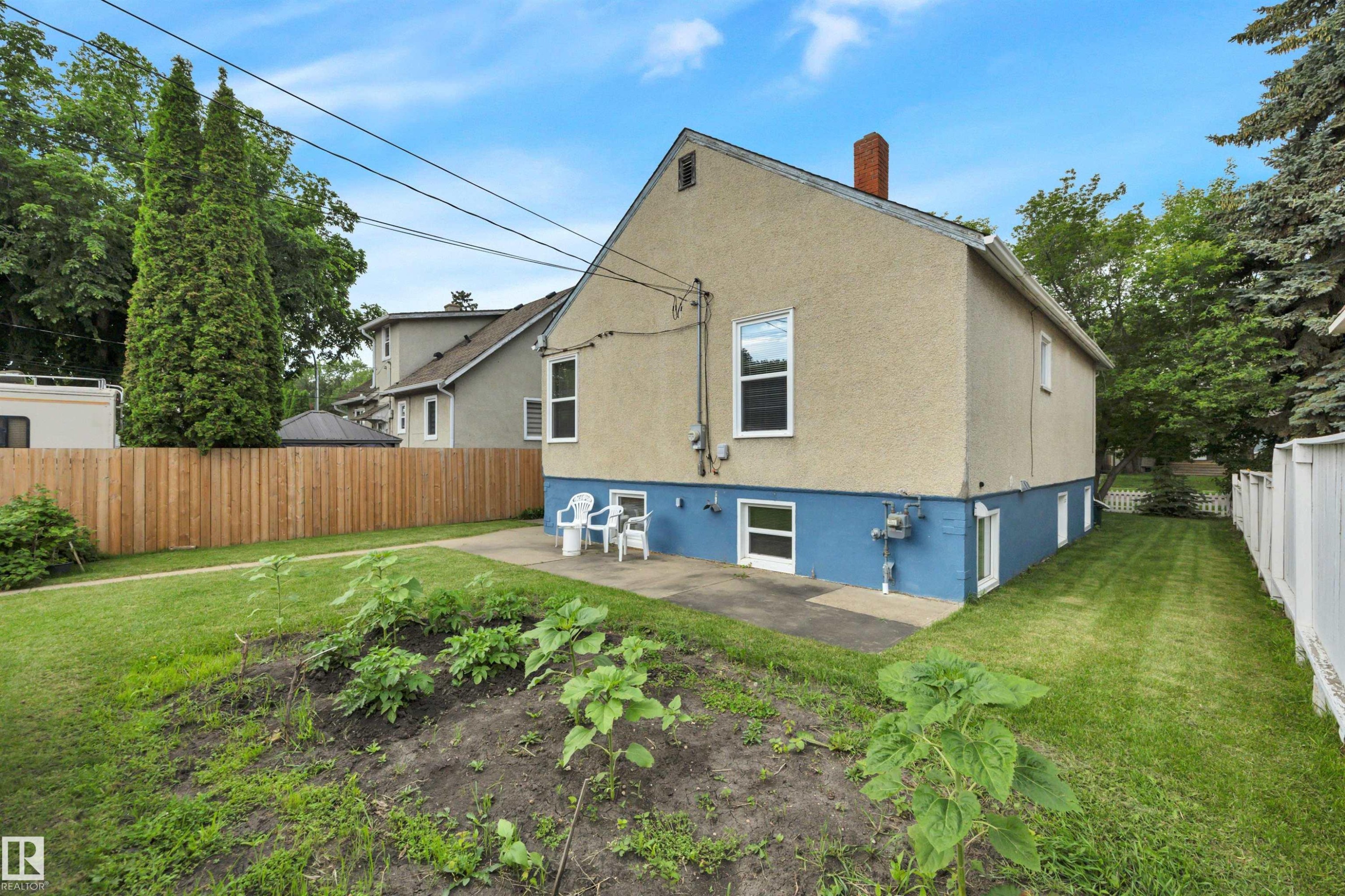 9307 92 Street, Edmonton, AB