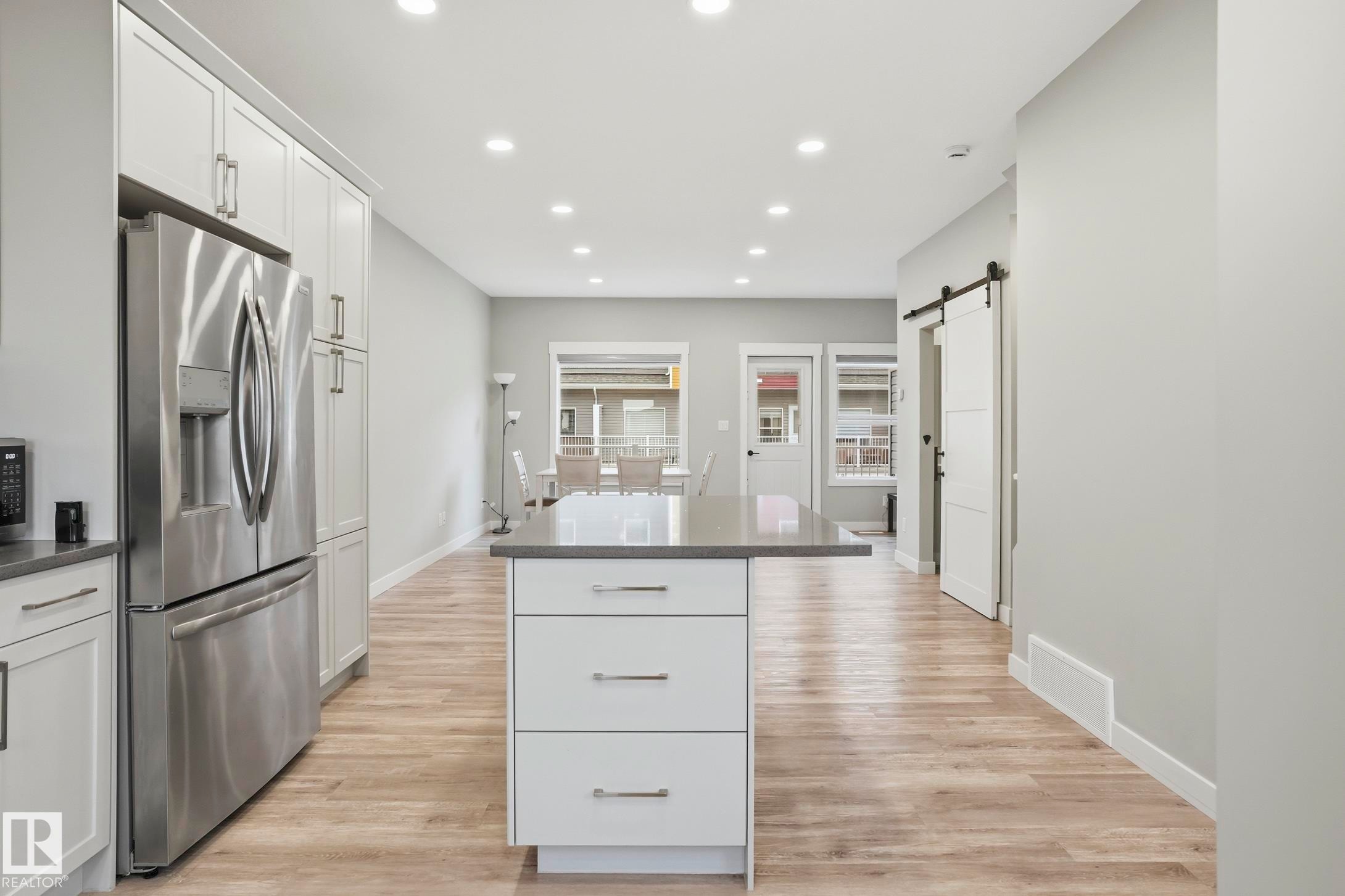 Kitchen - 36 150 Everitt Dr, St. Albert, AB - Indoor