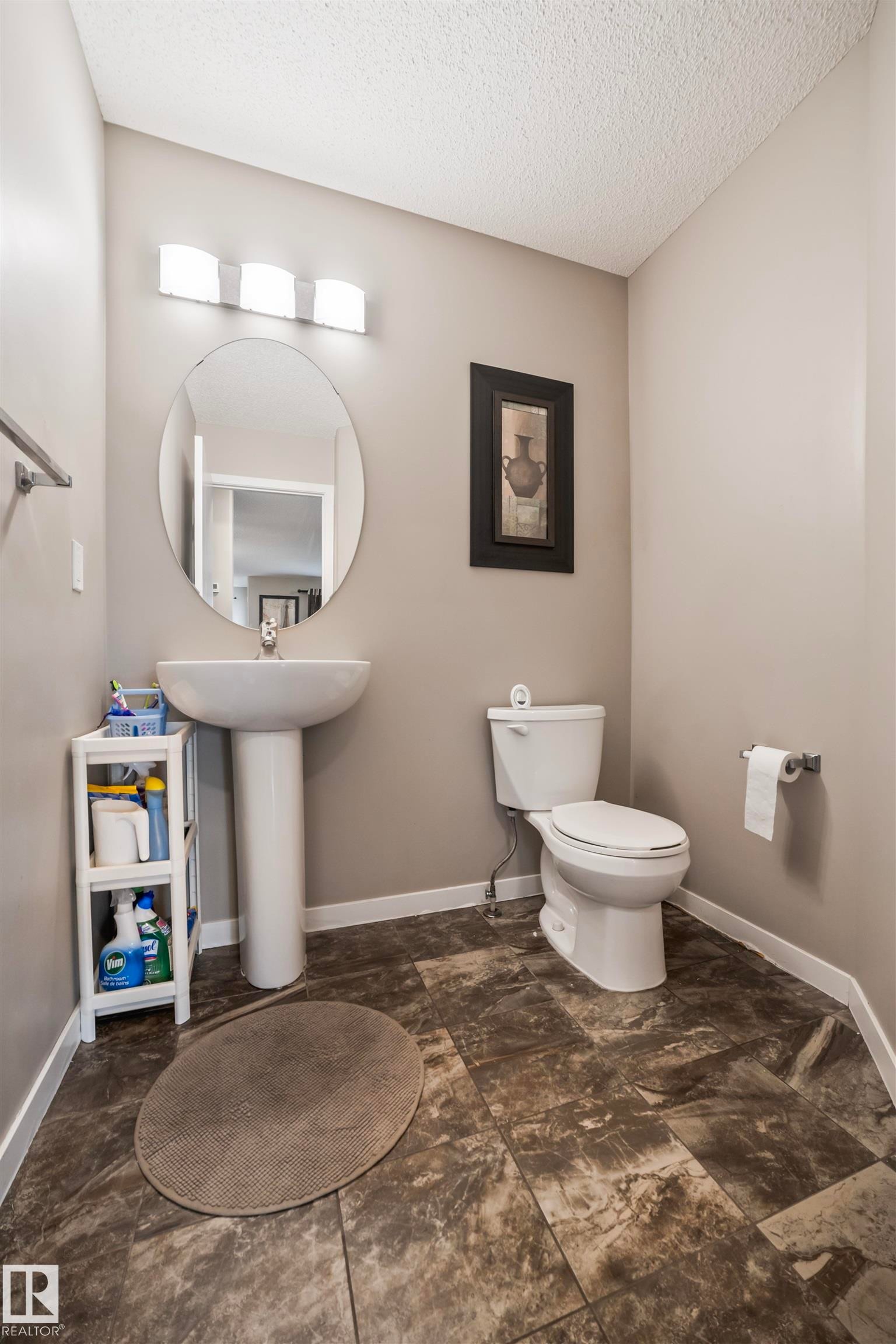 1971 51 Street Sw, Edmonton, AB - Indoor Photo Showing Bathroom