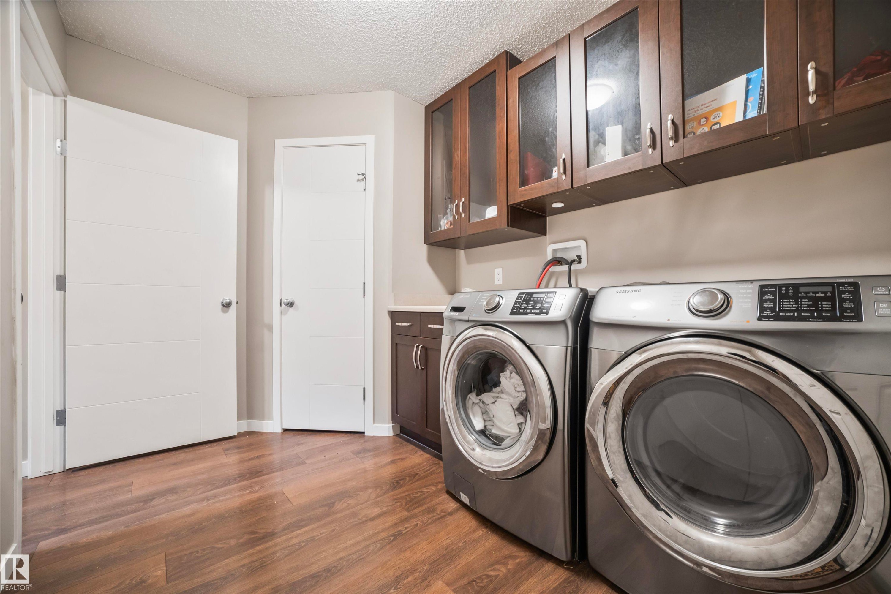 1971 51 Street Sw, Edmonton, AB - Indoor Photo Showing Laundry Room