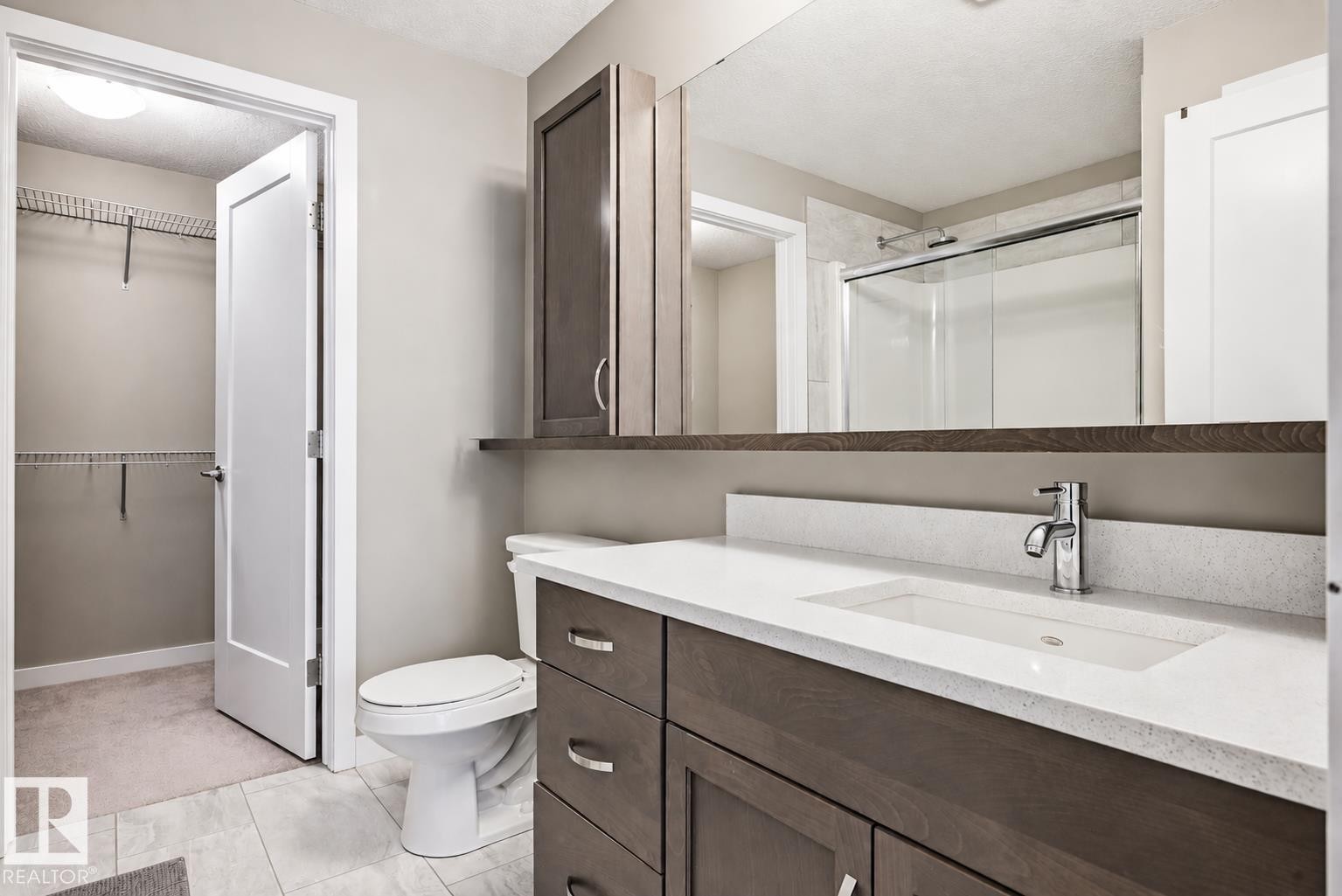 232 5504 Schonsee Drive, Edmonton, AB - Indoor Photo Showing Bathroom