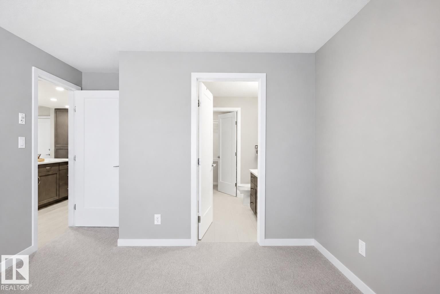232 5504 Schonsee Drive, Edmonton, AB - Indoor Photo Showing Other Room