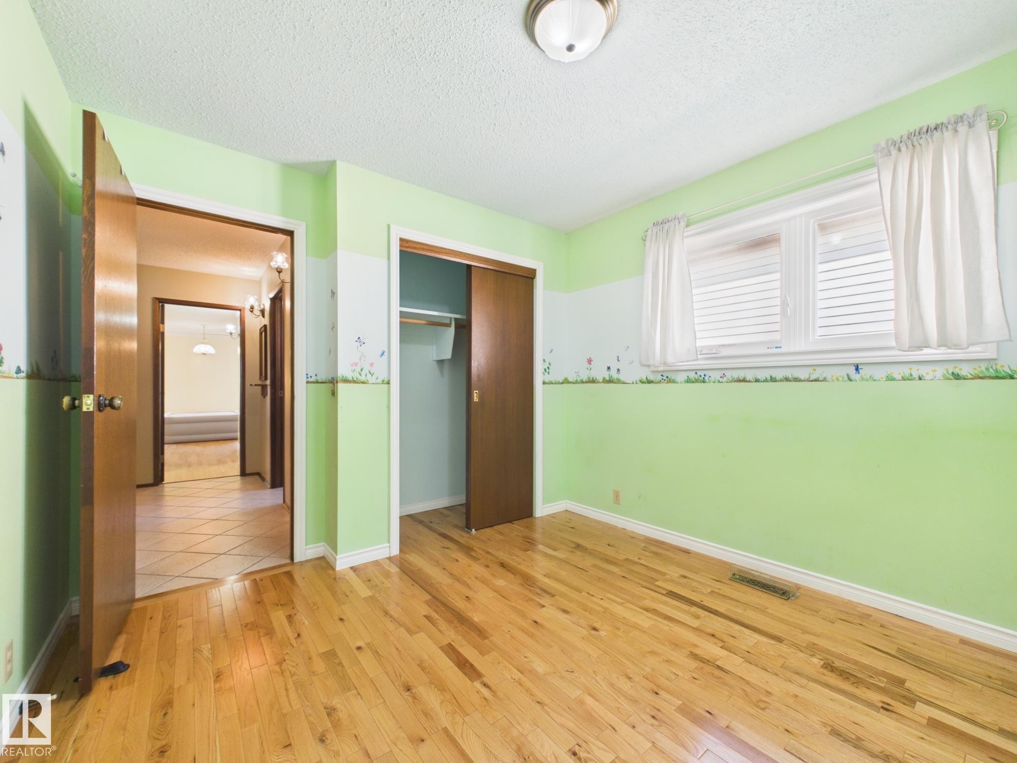 18634 99A Avenue, Edmonton, AB