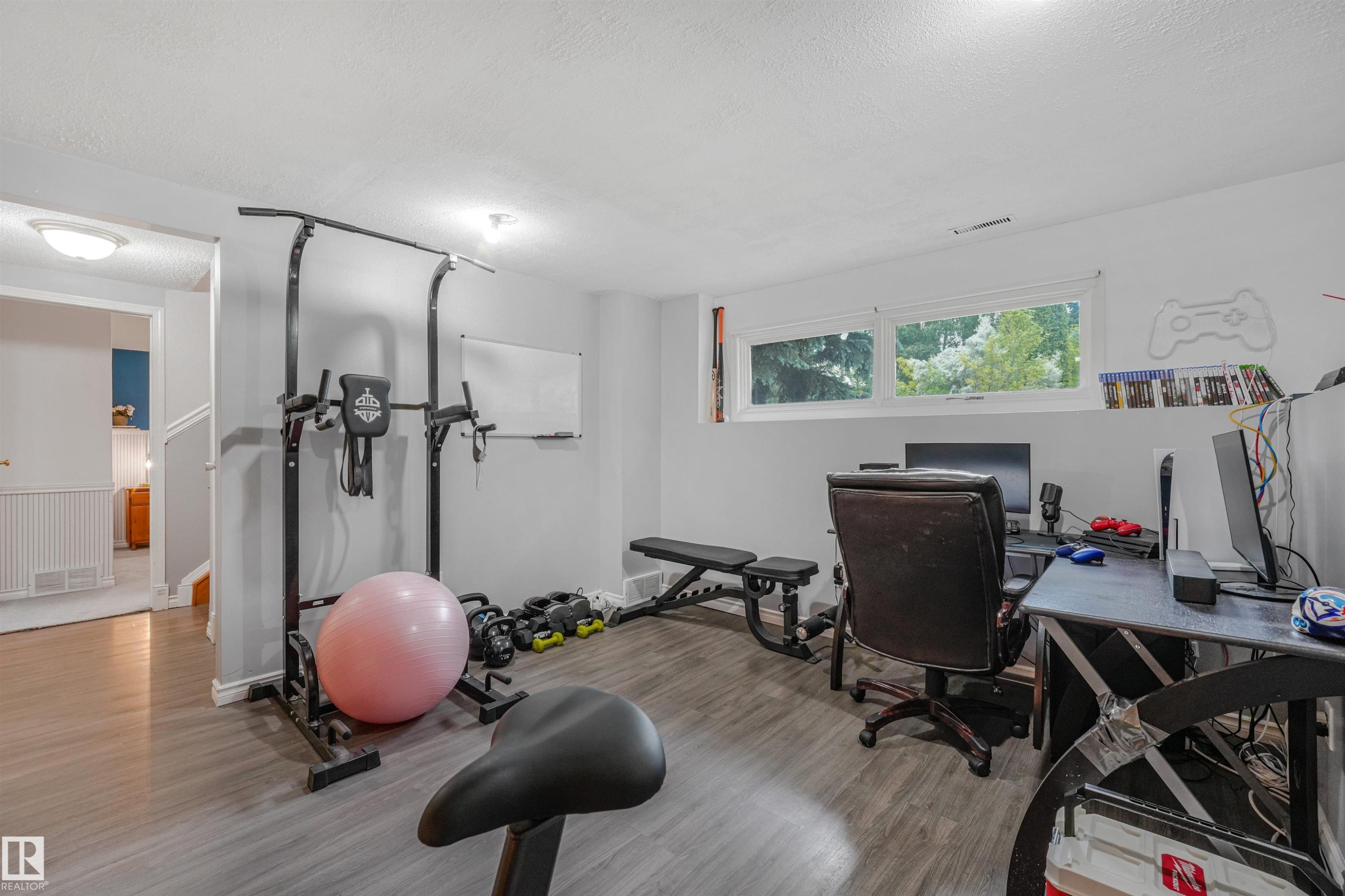 30 Greystone Close, Spruce Grove, AB - Indoor Photo Showing Gym Room