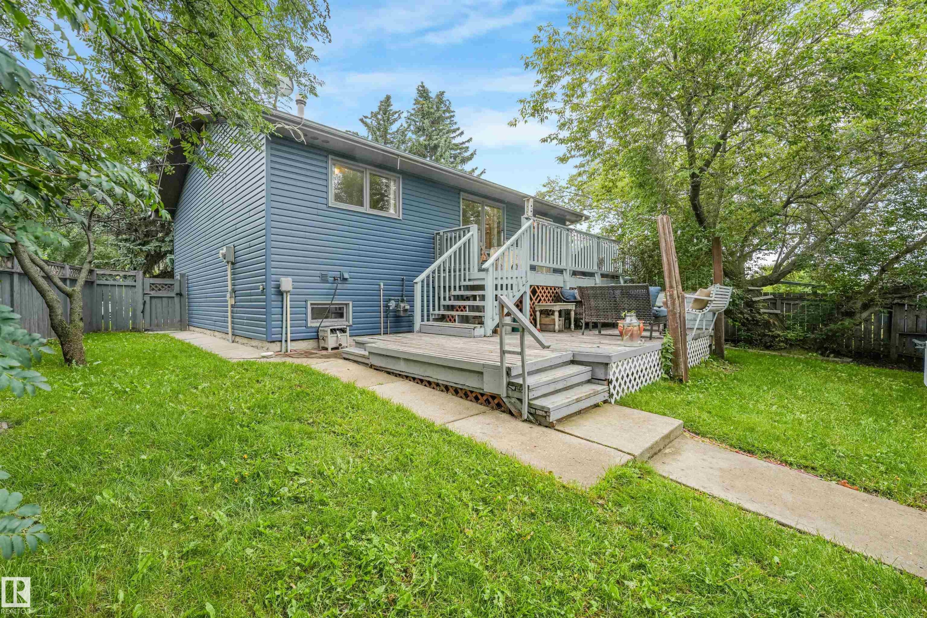 30 Greystone Close, Spruce Grove, AB - Outdoor With Deck Patio Veranda