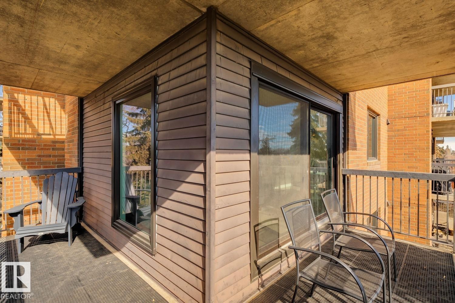 401 10545 Saskatchewan Drive, Edmonton, AB - Outdoor With Exterior