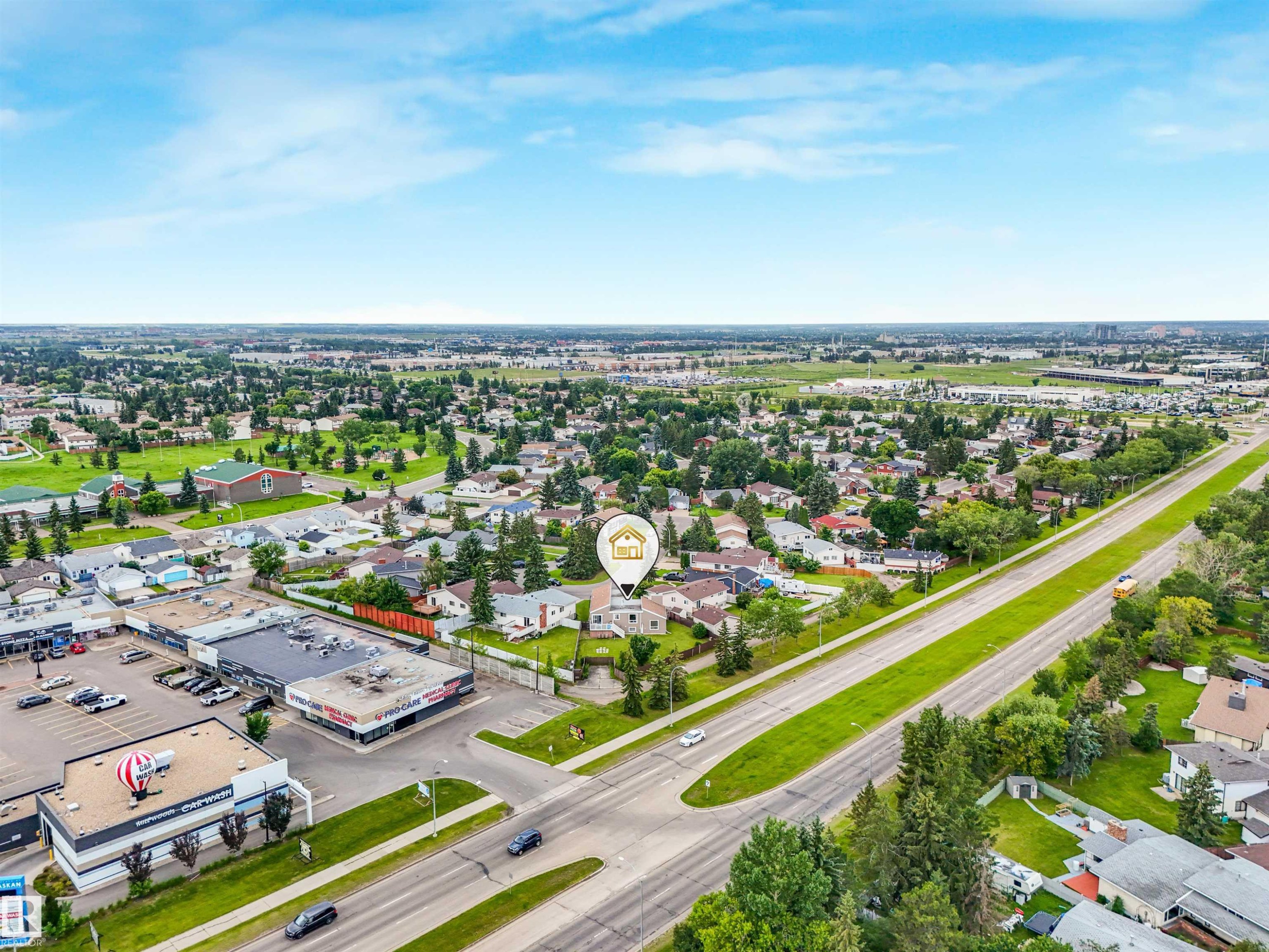 3219 85 Street Nw, Edmonton, AB - Outdoor With View