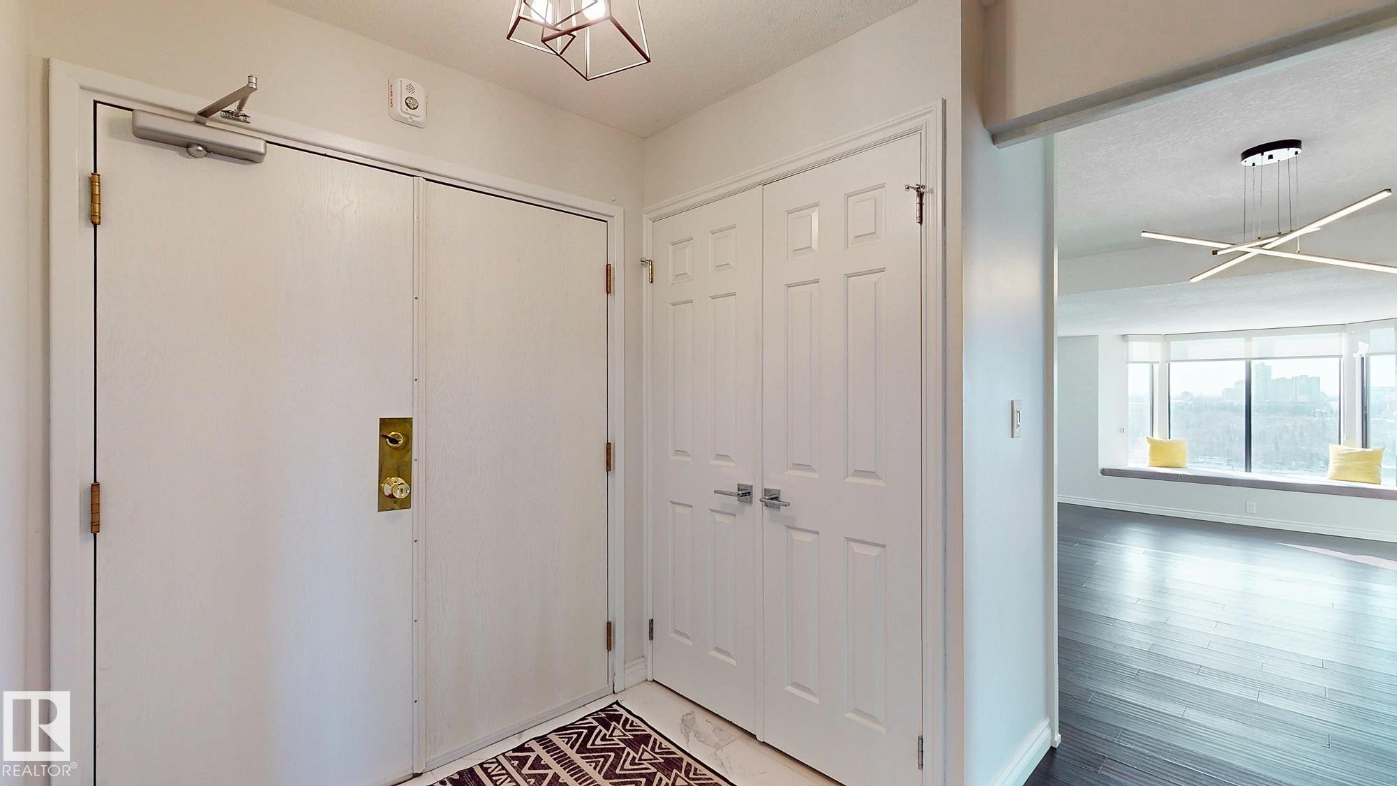 #1504 11503 100 Av Nw, Edmonton, AB