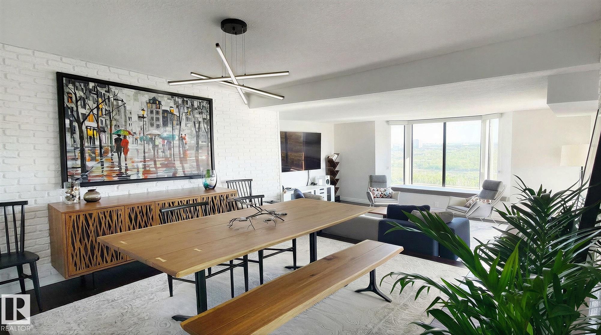 #1504 11503 100 Av Nw, Edmonton, AB