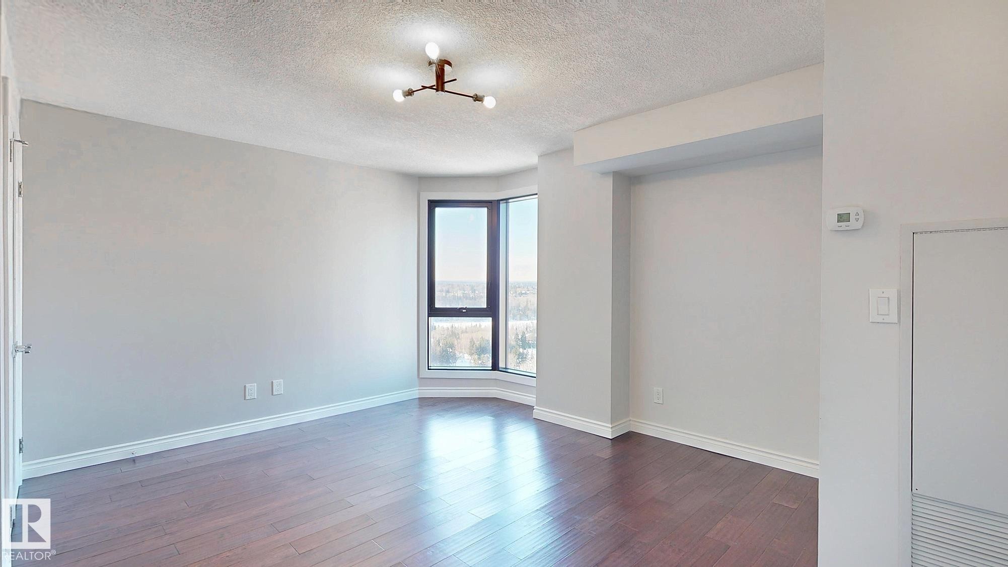 #1504 11503 100 Av Nw, Edmonton, AB