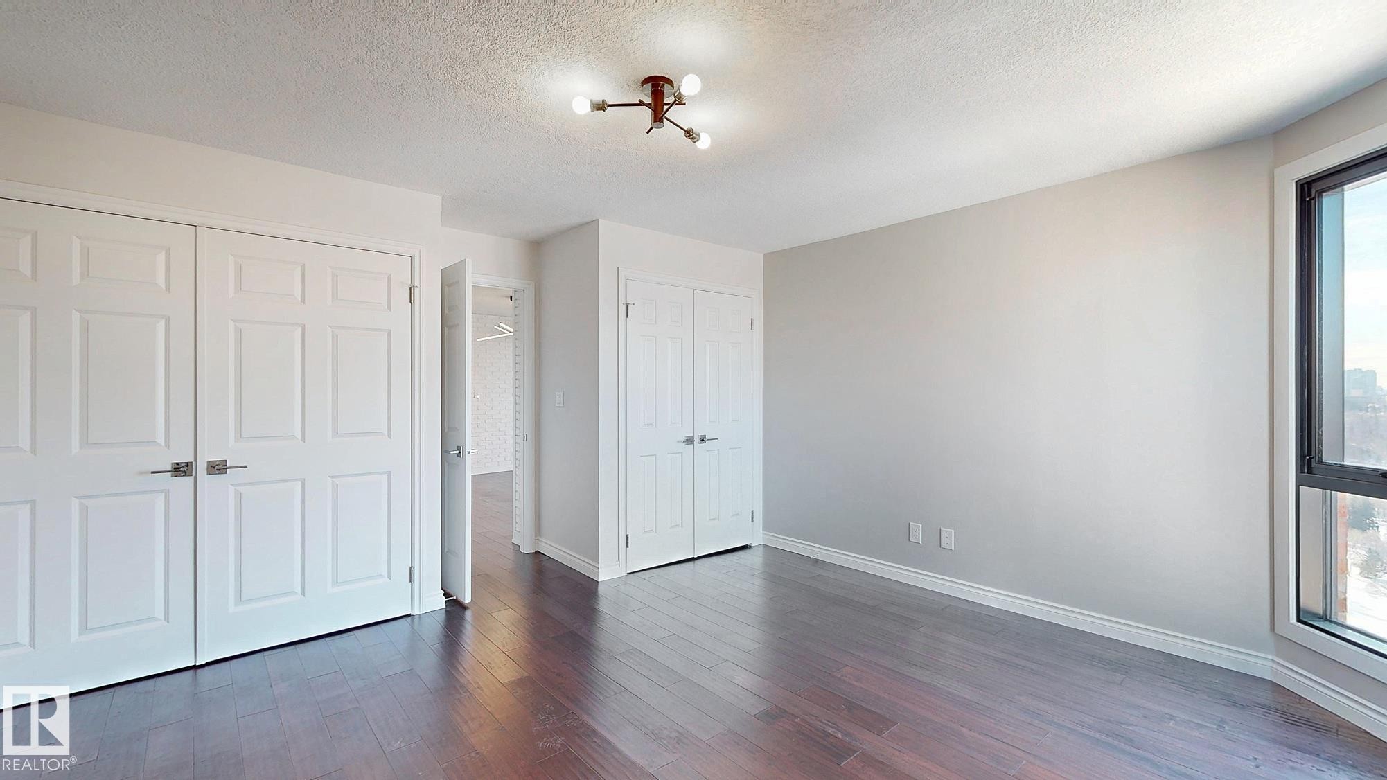 #1504 11503 100 Av Nw, Edmonton, AB