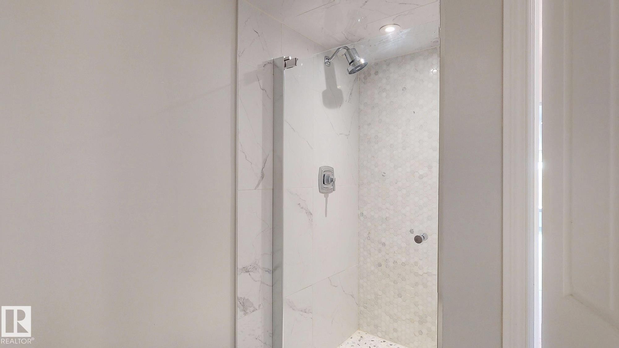 #1504 11503 100 Av Nw, Edmonton, AB