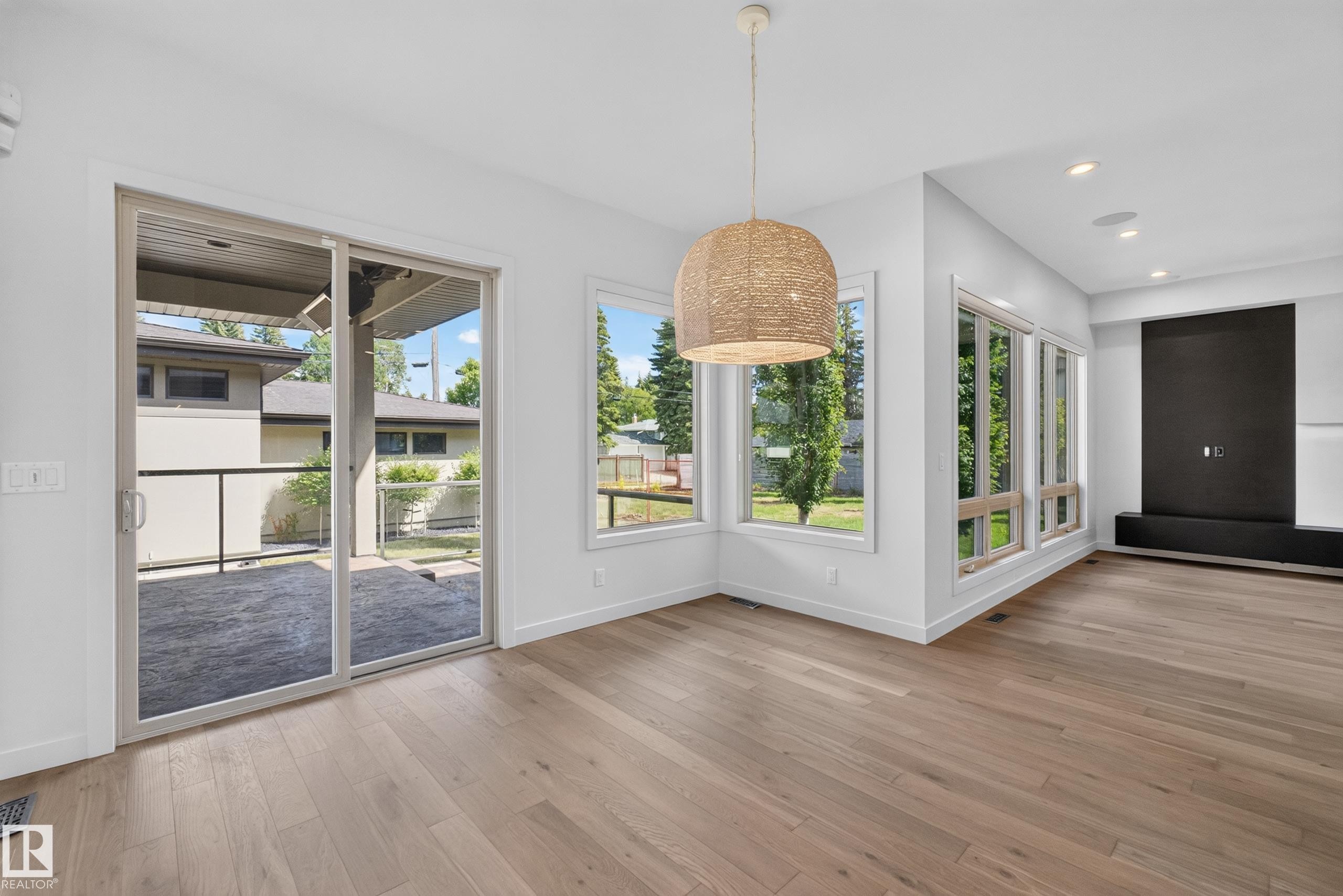 9415 144 Street Nw, Edmonton, AB
