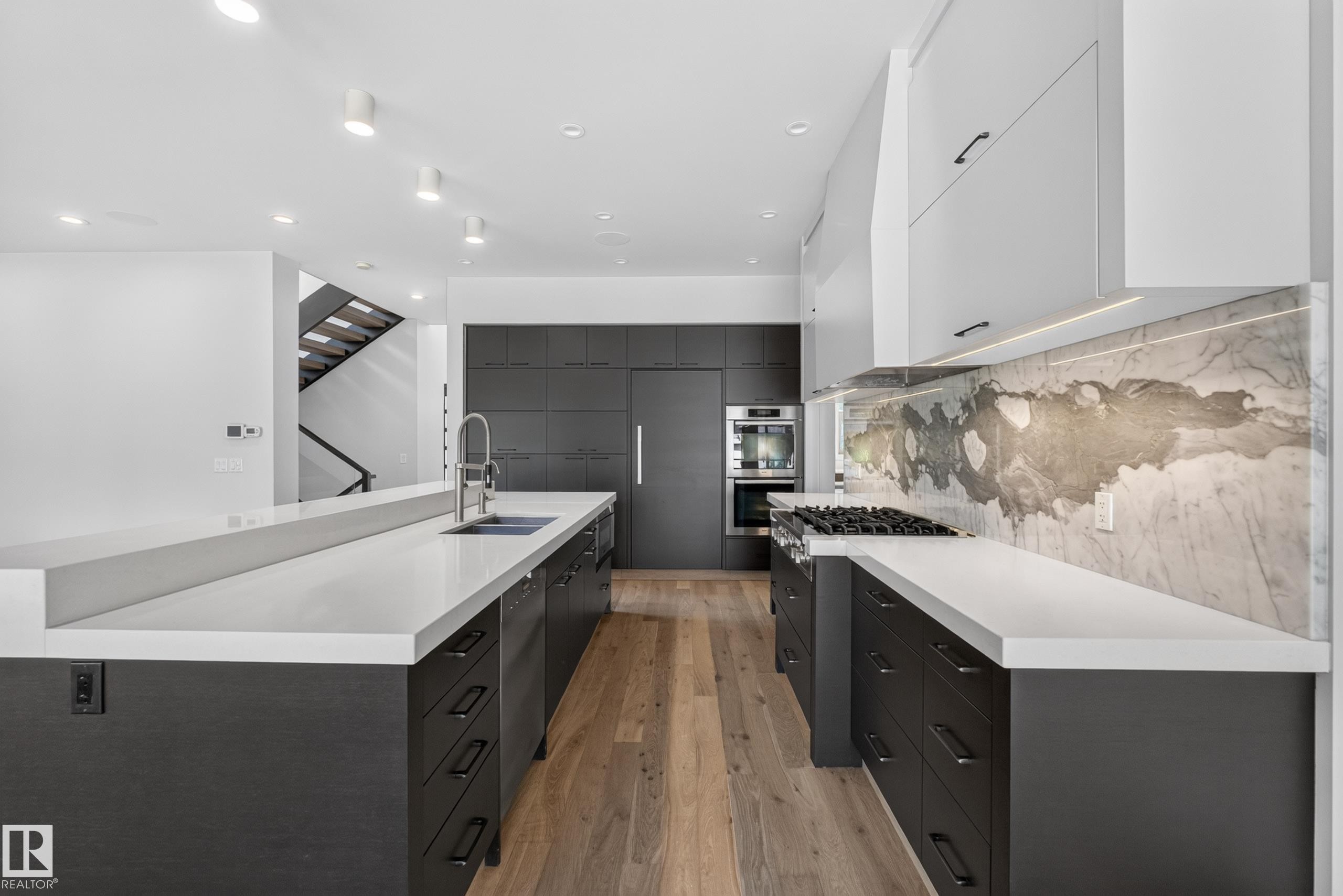 9415 144 Street Nw, Edmonton, AB