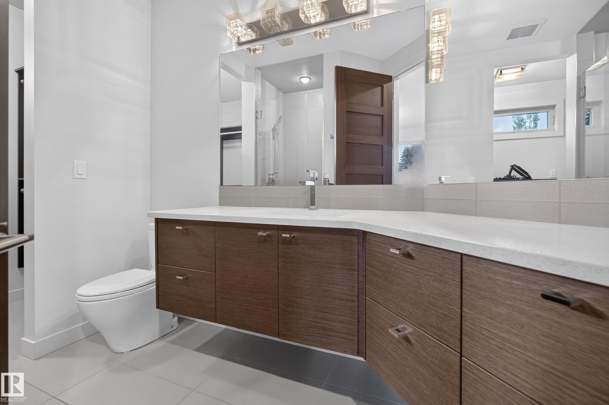9415 144 Street Nw, Edmonton, AB