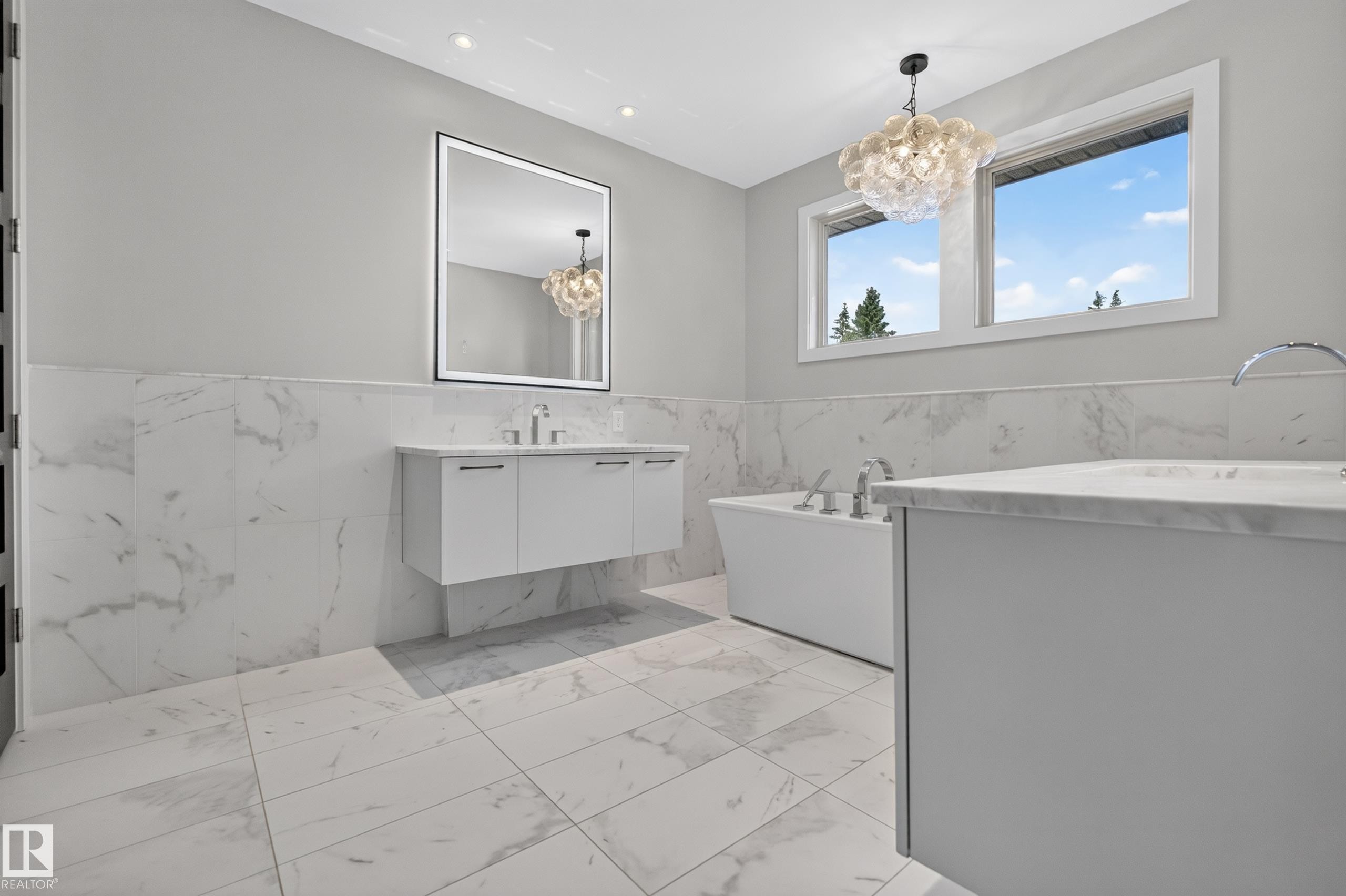 9415 144 Street Nw, Edmonton, AB
