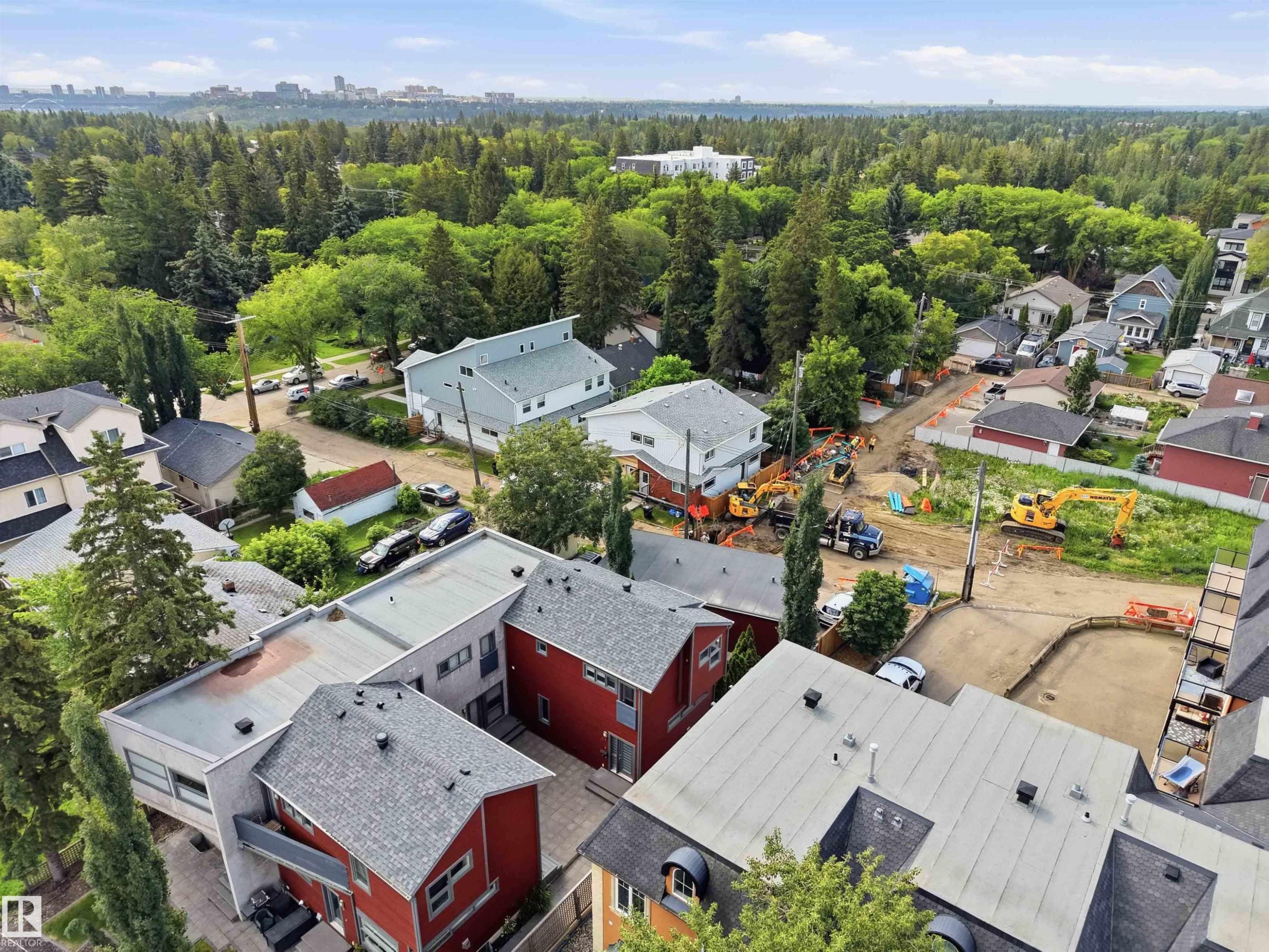 Image quality insufficient for description - #1 14315 Stony Plain Nw, Edmonton, AB - Outdoor With View