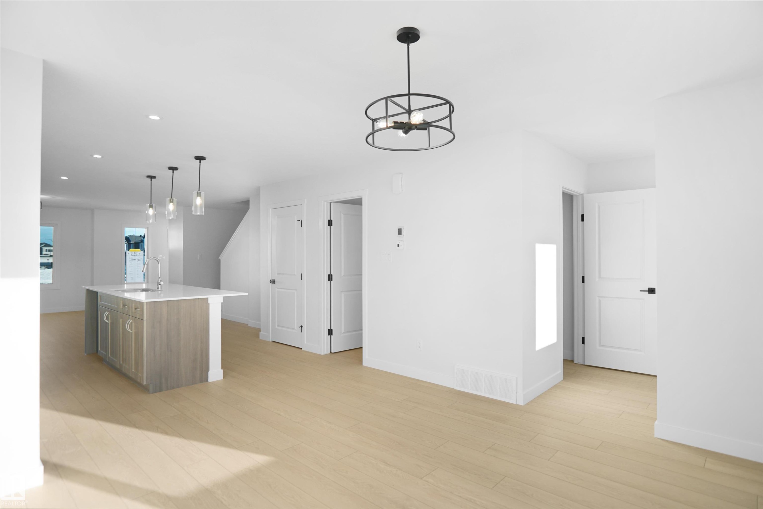 7383 181 Avenue Nw, Edmonton, AB - Indoor Photo Showing Other Room