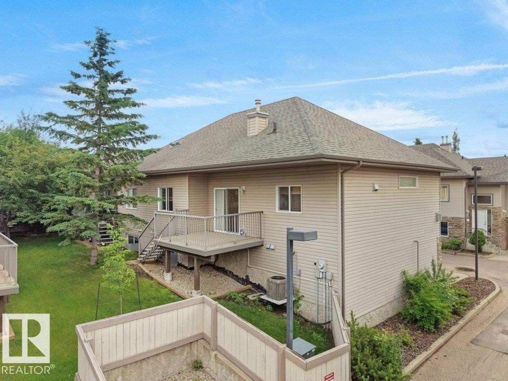 #30 17715 96 Av Nw, Edmonton, AB - Outdoor