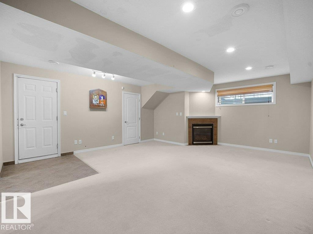 #30 17715 96 Av Nw, Edmonton, AB - Indoor Photo Showing Other Room