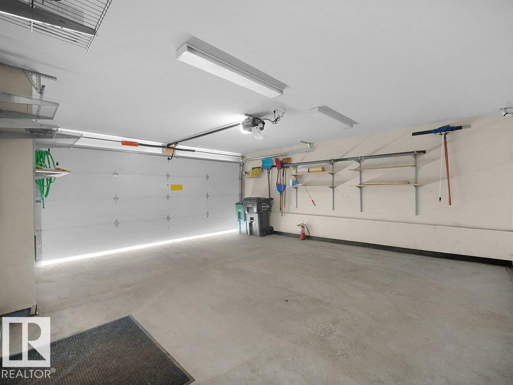 #30 17715 96 Av Nw, Edmonton, AB - Indoor Photo Showing Garage