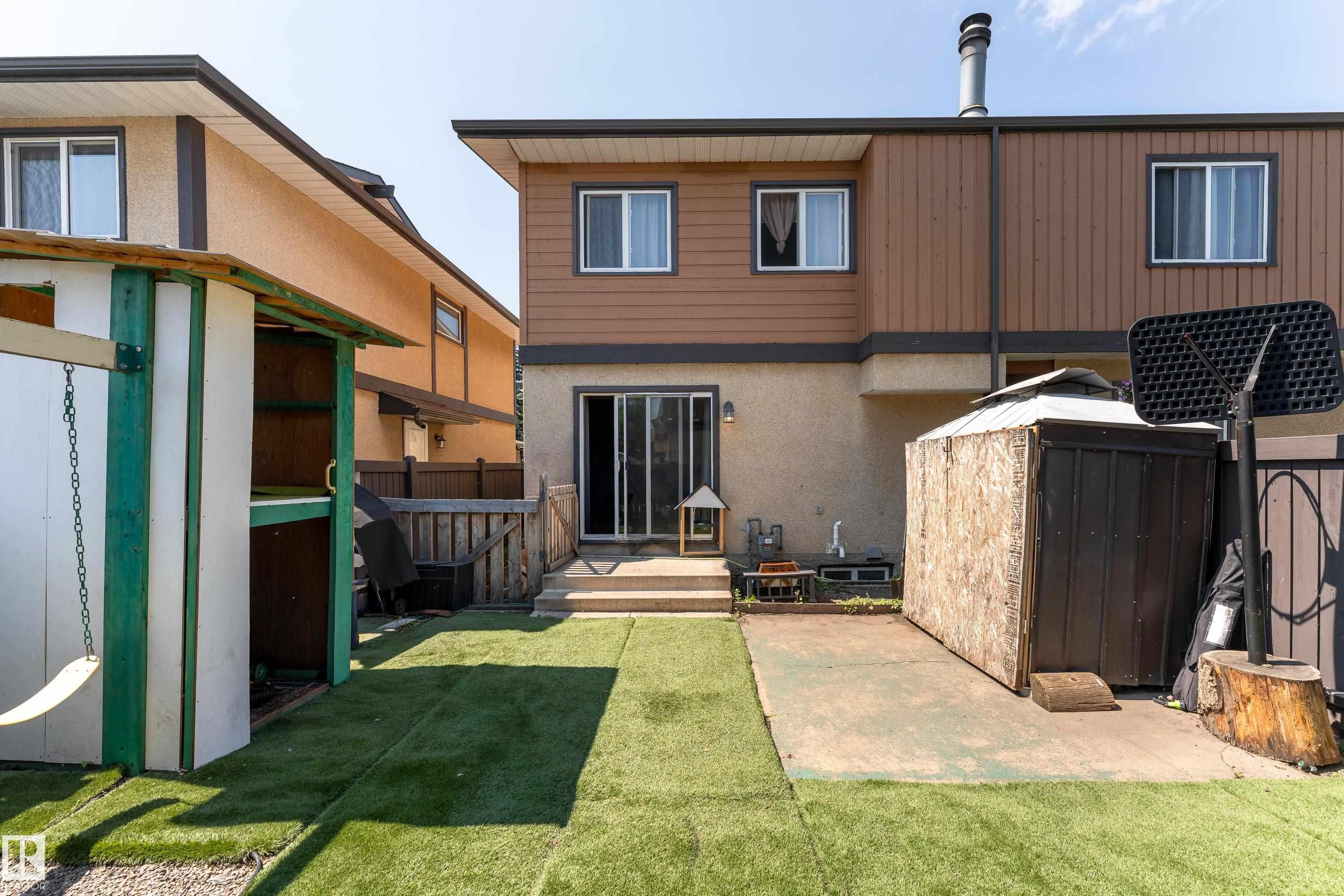 13617 28 Street, Edmonton, AB